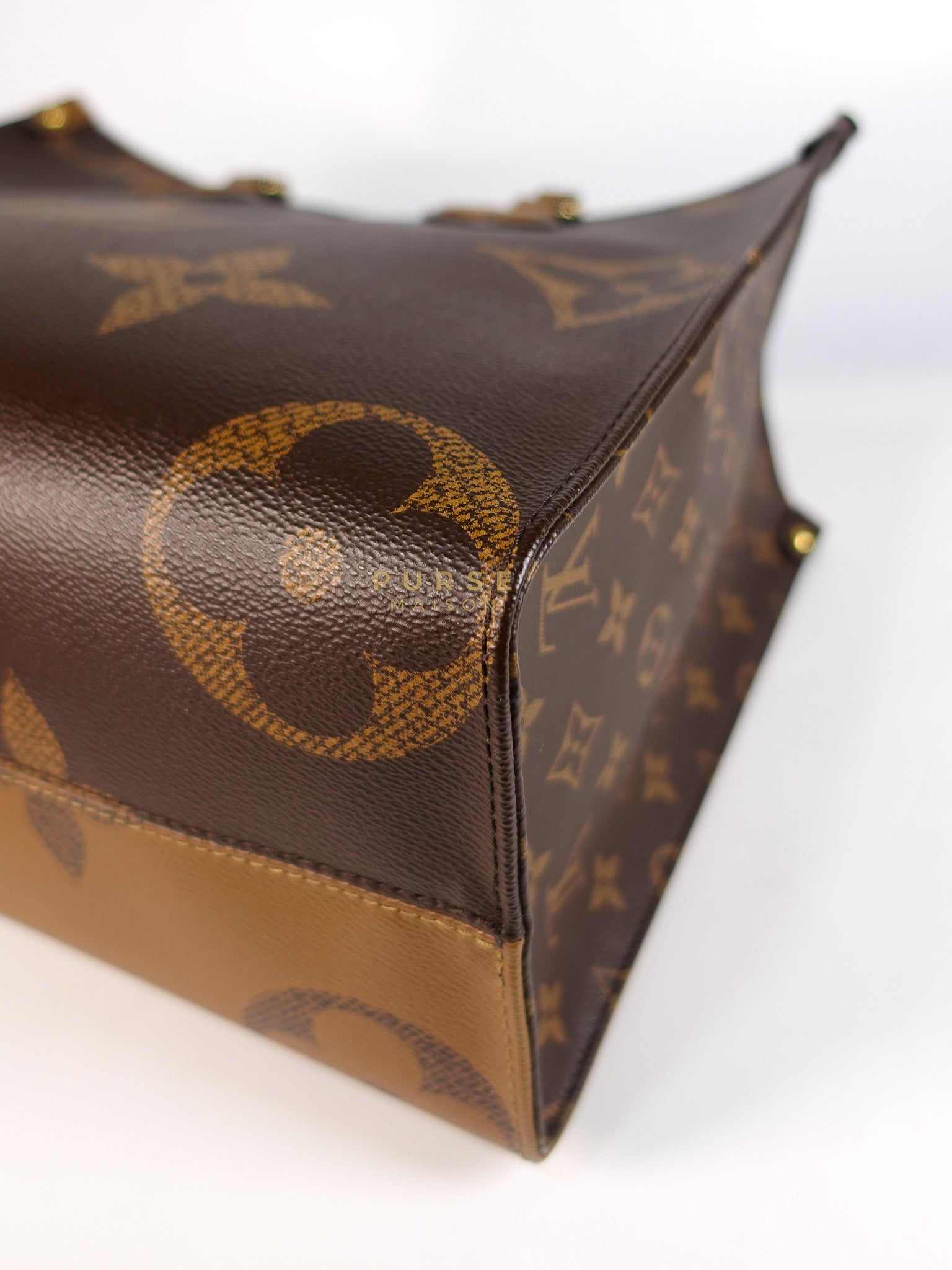 On The Go MM in Reverse Monogram Canvas & Gold Hardware Microchip | Purse Maison Luxury Bags Shop