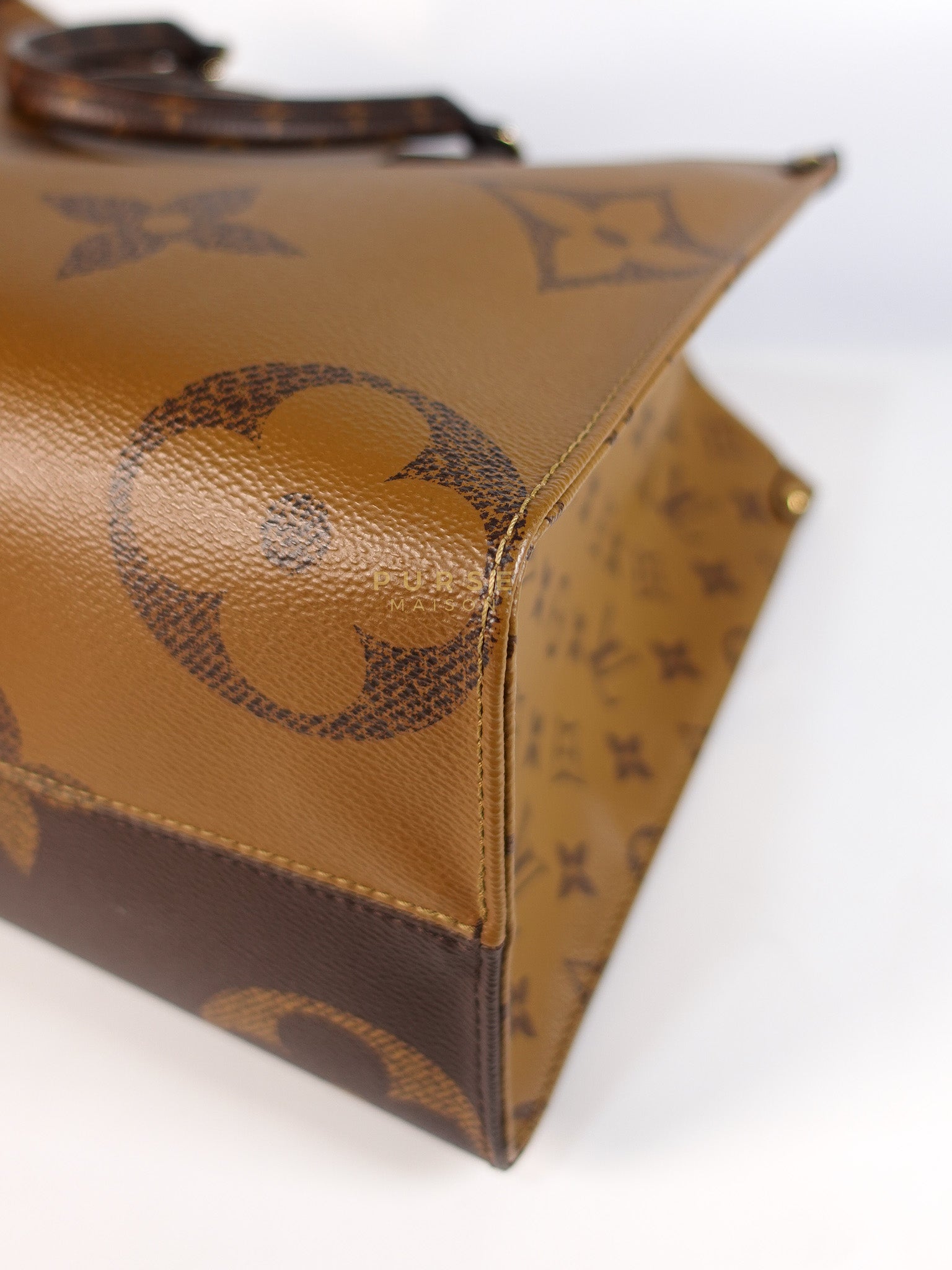 On The Go MM in Reverse Monogram Canvas & Gold Hardware Microchip | Purse Maison Luxury Bags Shop