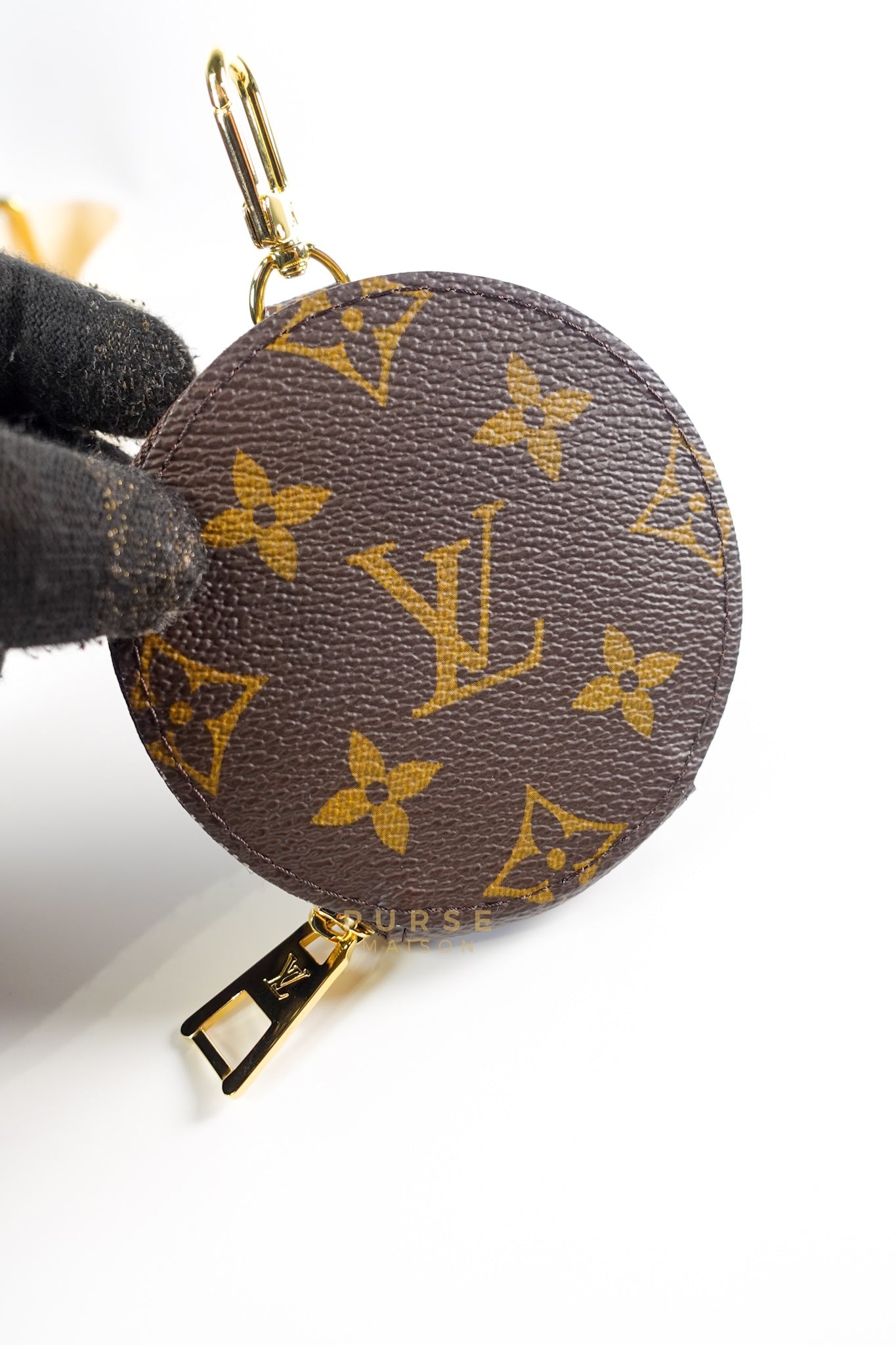 On The Go (OTG) East West in Reverse Monogram Canvas (Microchip) | Purse Maison Luxury Bags Shop