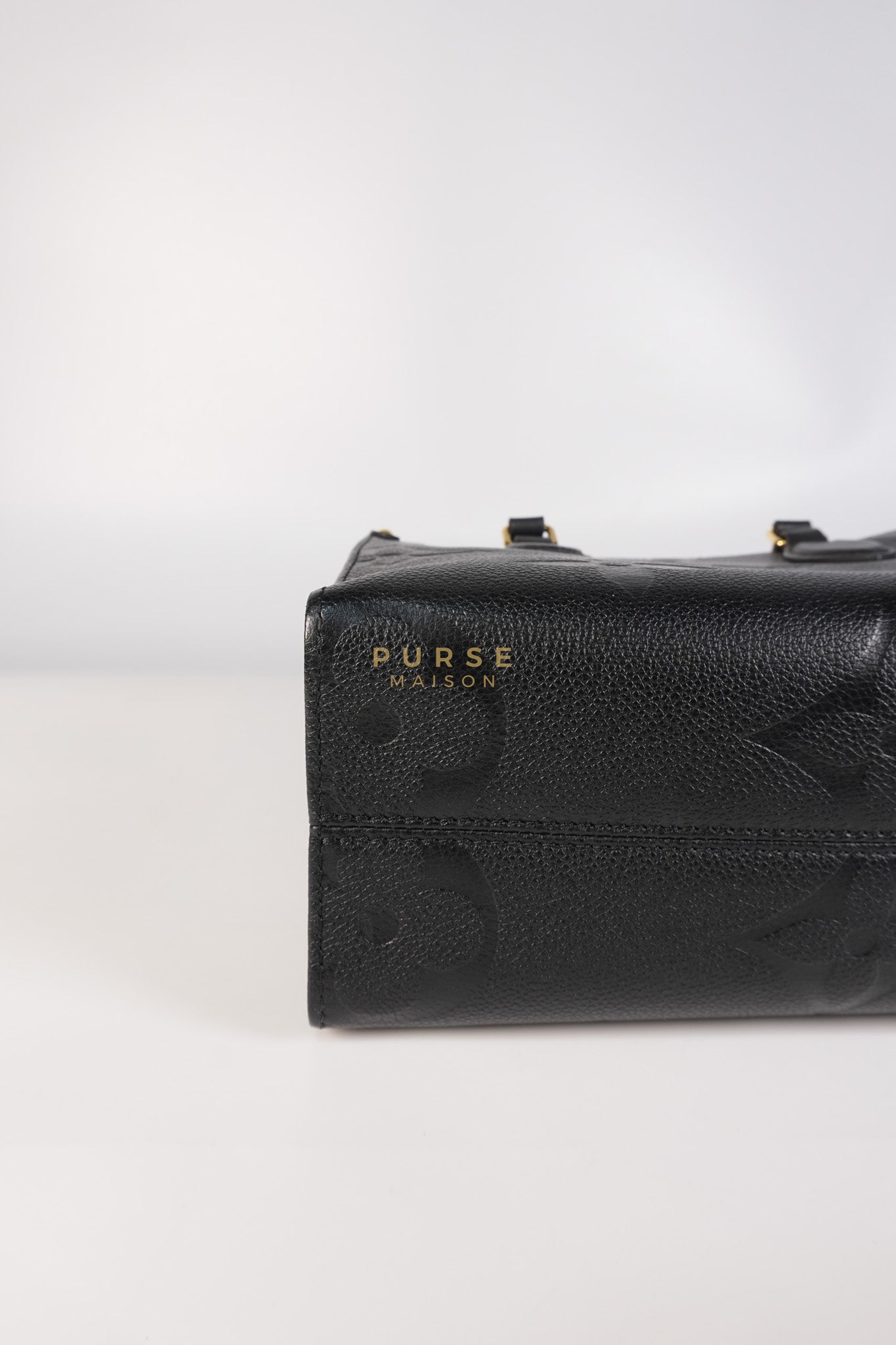 On The Go PM in Black Monogram Canvas & Gold Hardware Microchip | Purse Maison Luxury Bags Shop