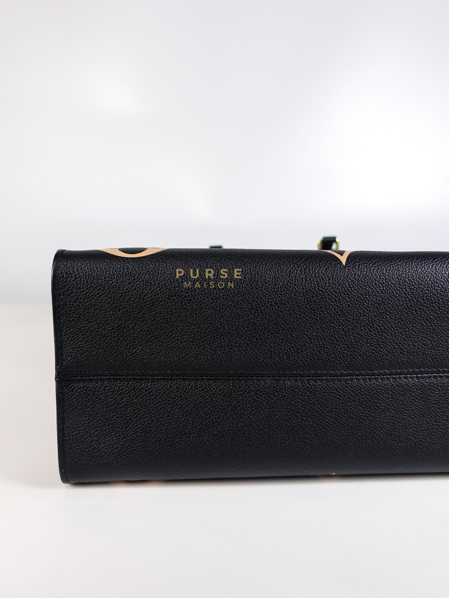 OnTheGo (OTG) MM Bi-color Monogram Empreinte Leather(Microchip) | Purse Maison Luxury Bags Shop