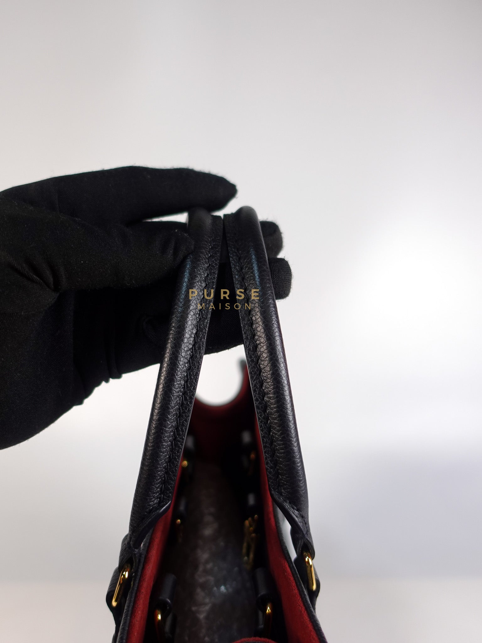OnTheGo (OTG) MM Bi-color Monogram Empreinte Leather(Microchip) | Purse Maison Luxury Bags Shop