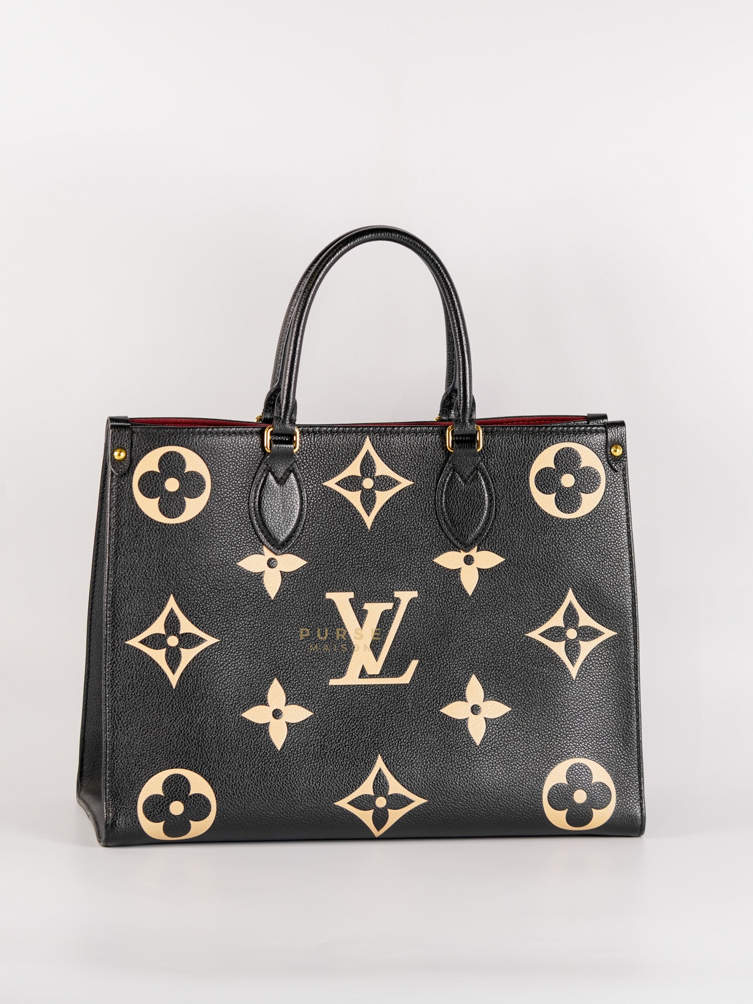 OnTheGo (OTG) MM in Bi-color Monogram Empreinte Leather(Microchip) | Purse Maison Luxury Bags Shop