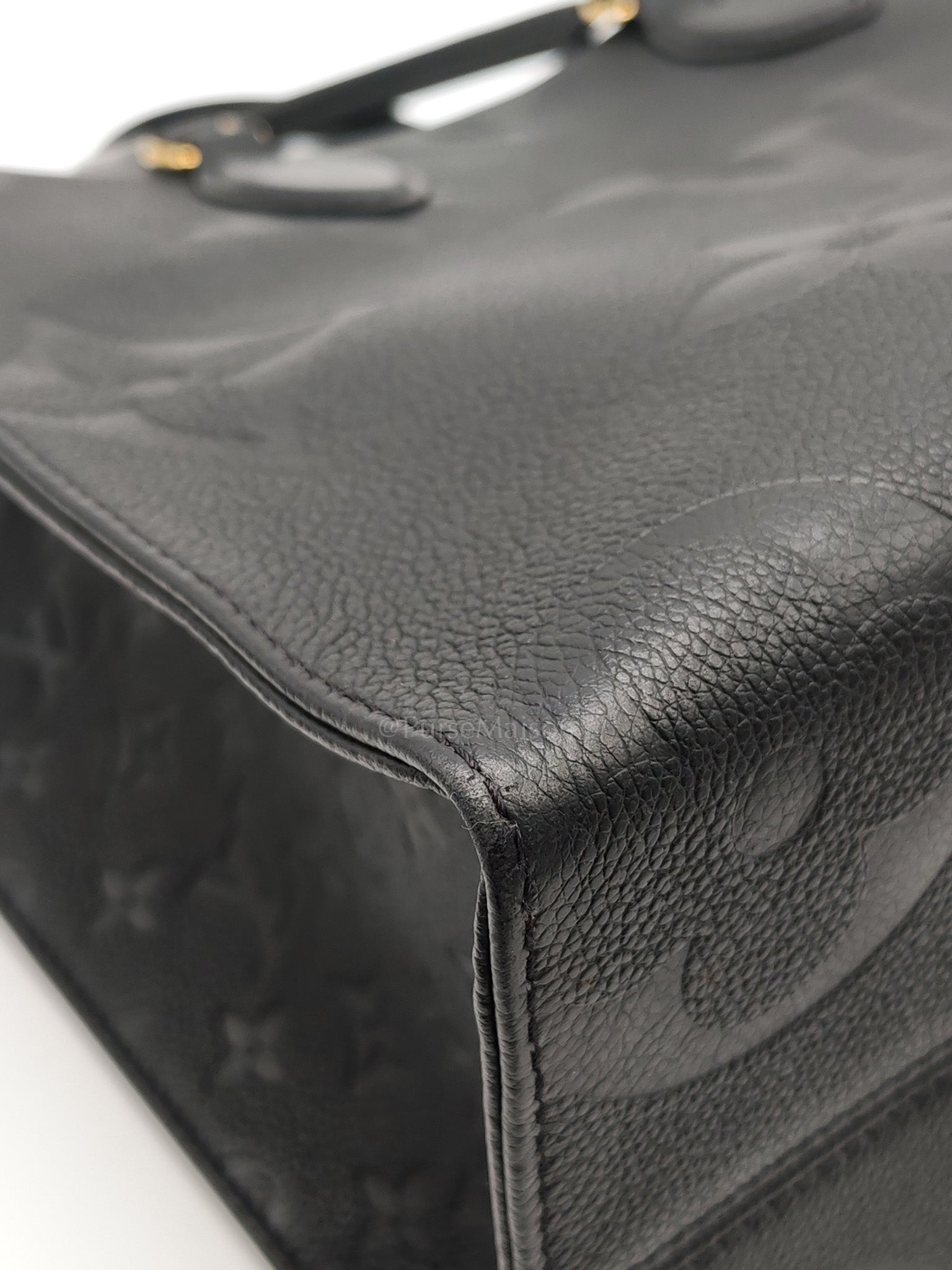 OnTheGo (OTG) MM in Black Empreinte Leather Tote Bag (Microchip) | Purse Maison Luxury Bags Shop