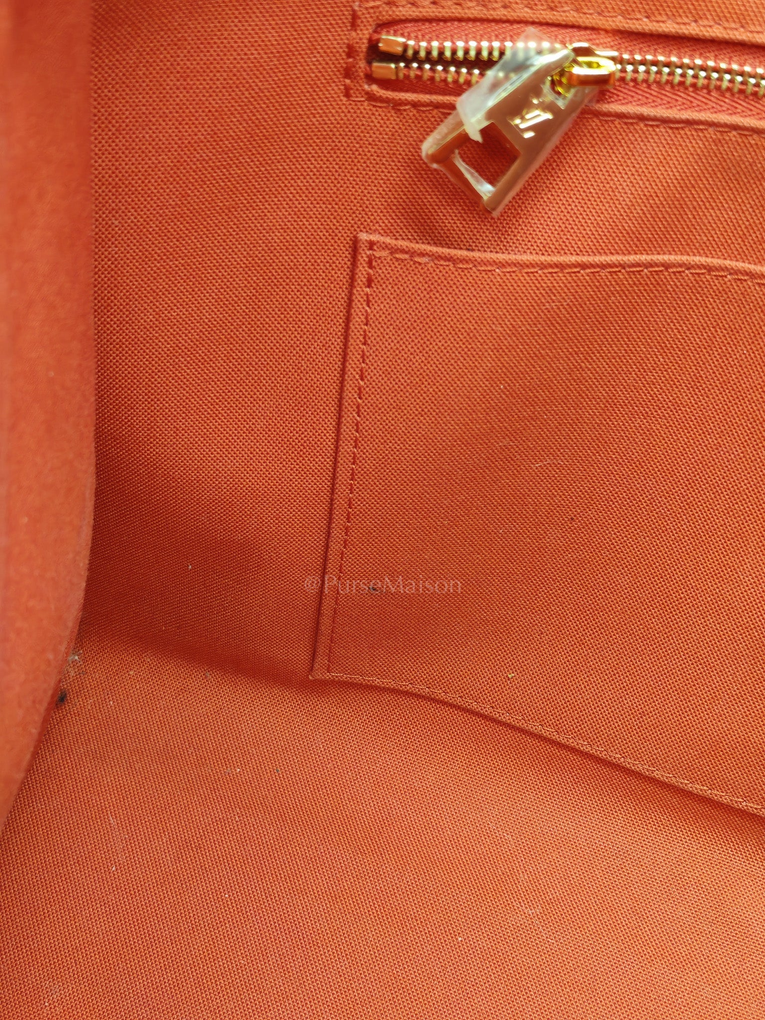 OnTheGo (OTG) MM in Reverse Monogram Canvas & Gold Hardware (Datecode: FL4200) | Purse Maison Luxury Bags Shop