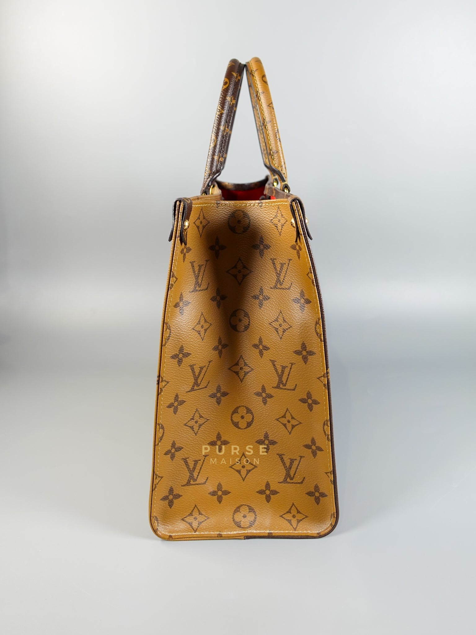 OnTheGo (OTG) MM in Reverse Monogram (Date Code: TR3200) | Purse Maison Luxury Bags Shop