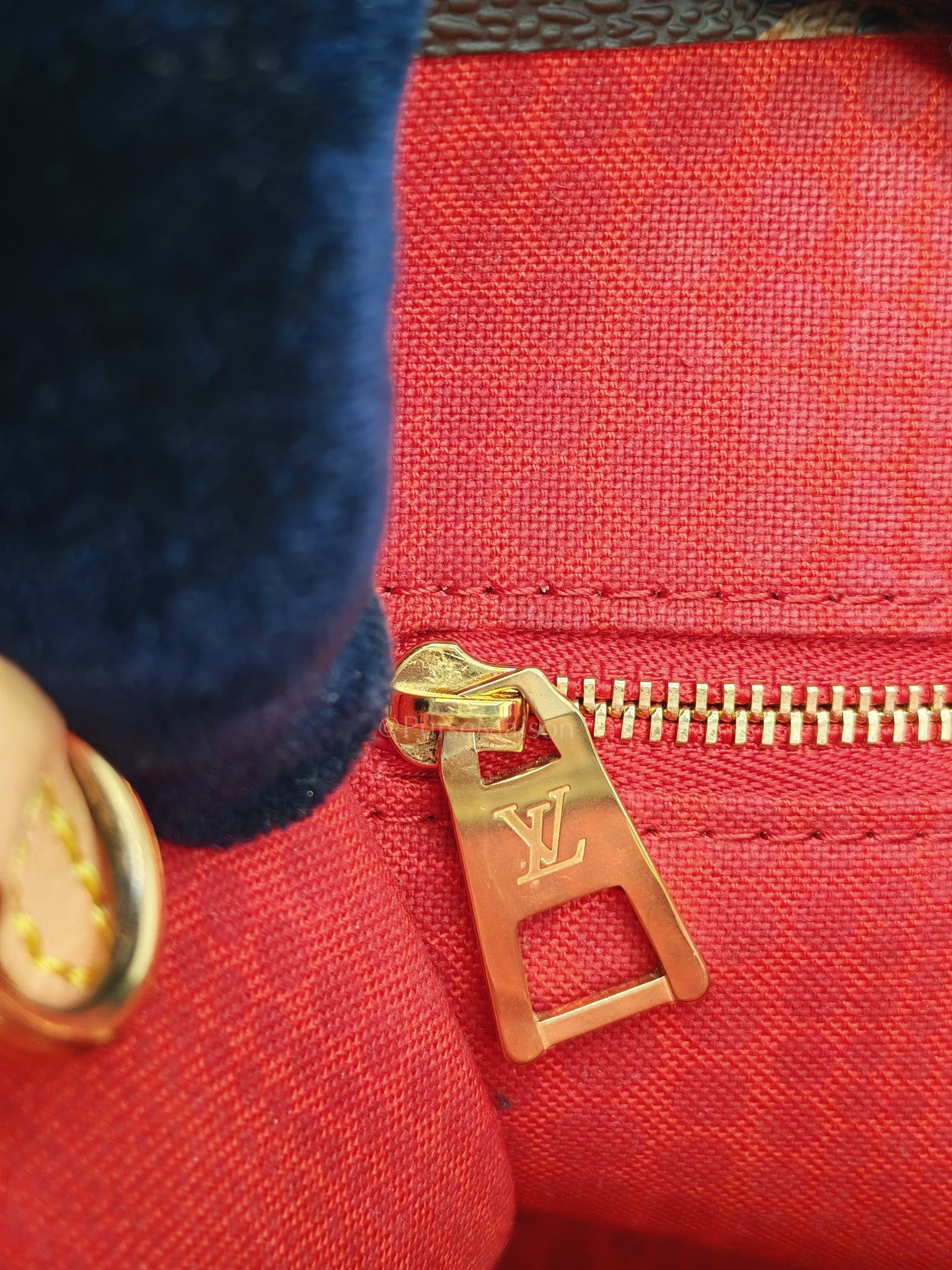 OnTheGo (OTG) PM in Yayoi Kusama Monogram Painted Dots Canvas (Microchip) | Purse Maison Luxury Bags Shop