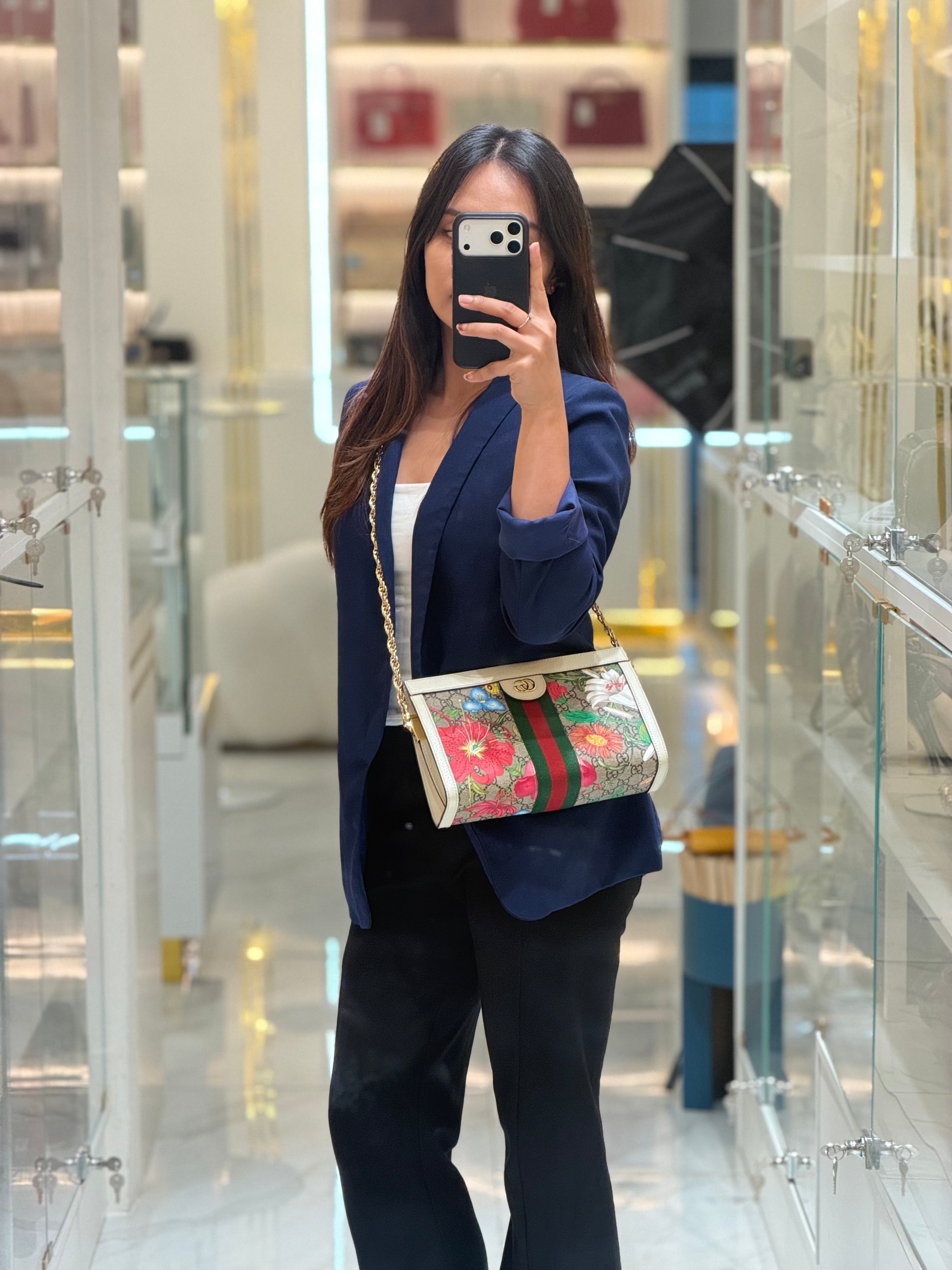 Ophidia Chain Shoulder Bag in GG Flora Coated Canvas & Gold Hardware | Purse Maison Luxury Bags Shop