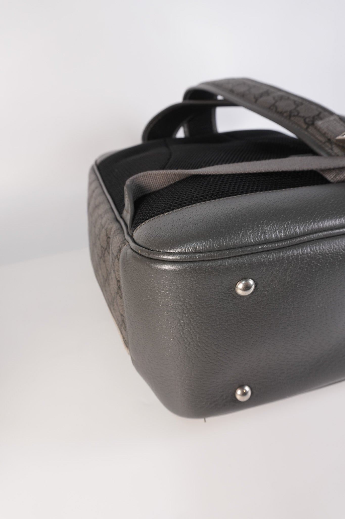 Ophidia GG Backpack Medium in Grey GG Supreme Coated Canvas | Purse Maison Luxury Bags Shop