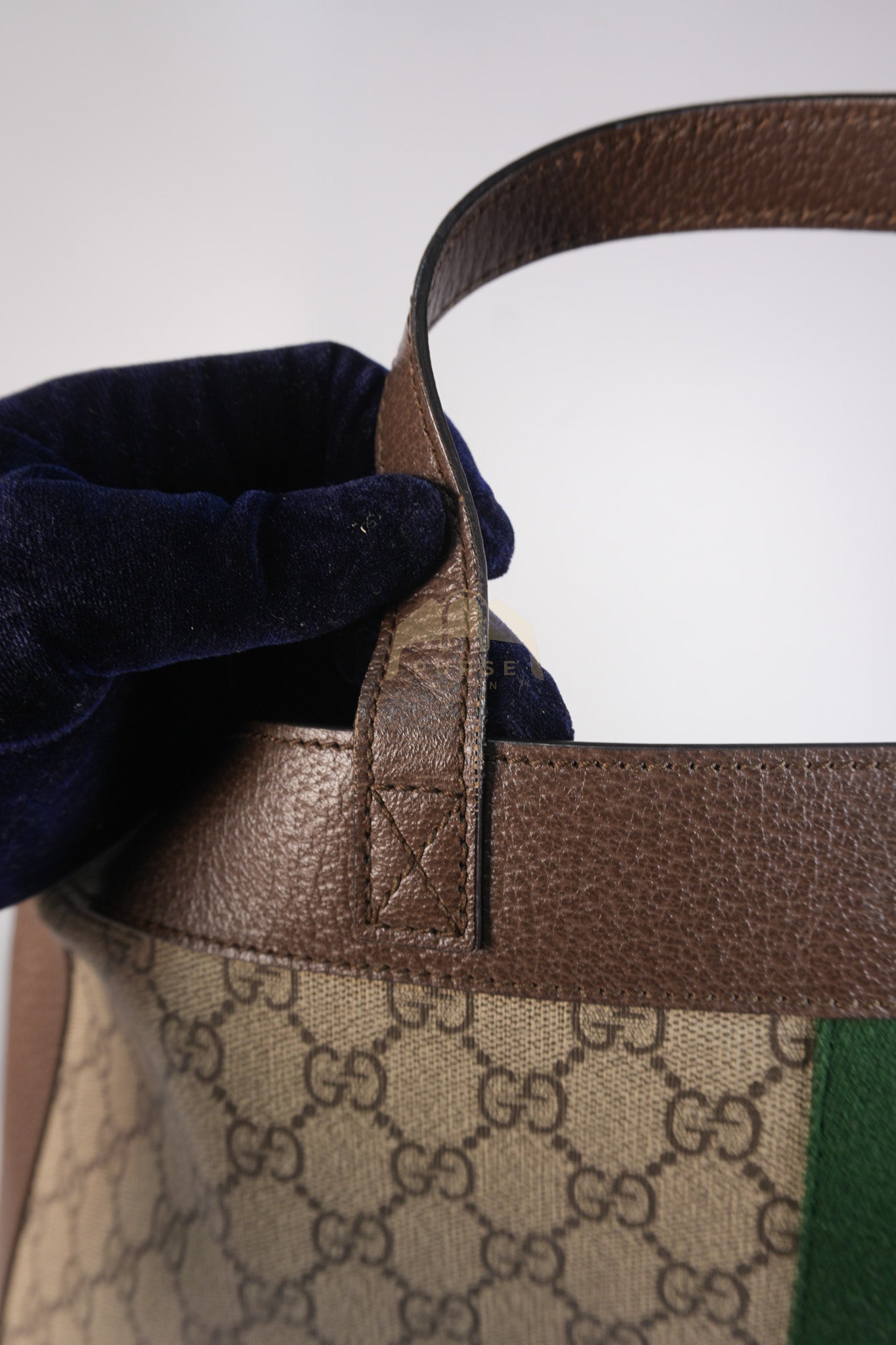 Ophidia Tote Bag Large in GG Supreme Canvas | Purse Maison Luxury Bags Shop