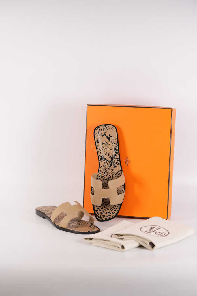 Oran Beige Argile Sandals Size 38EU (24cm) | Purse Maison Luxury Bags Shop