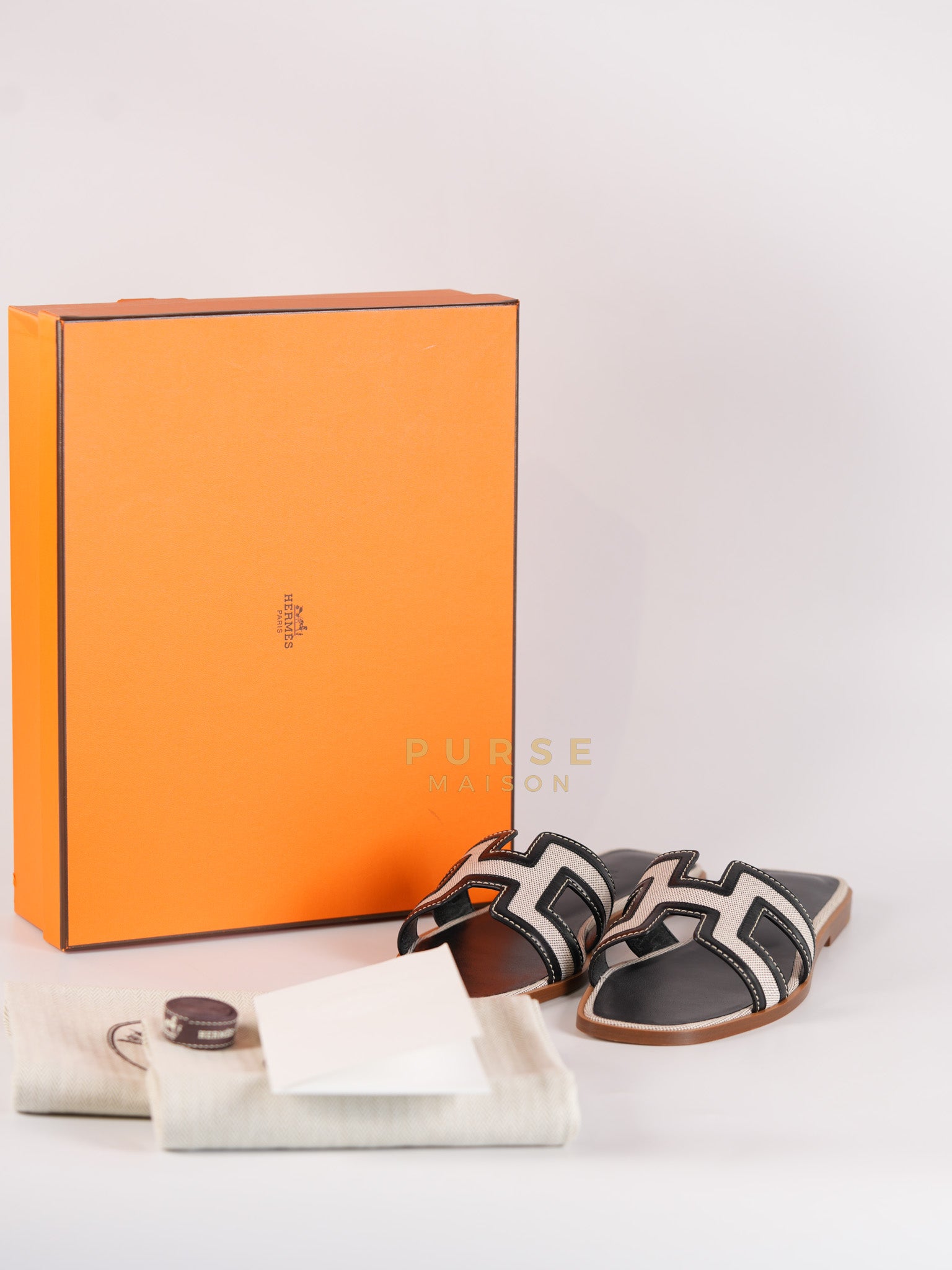 Oran Canvas and Calskin Leather Sandals Size 37 EU (23cm) | Purse Maison Luxury Bags Shop