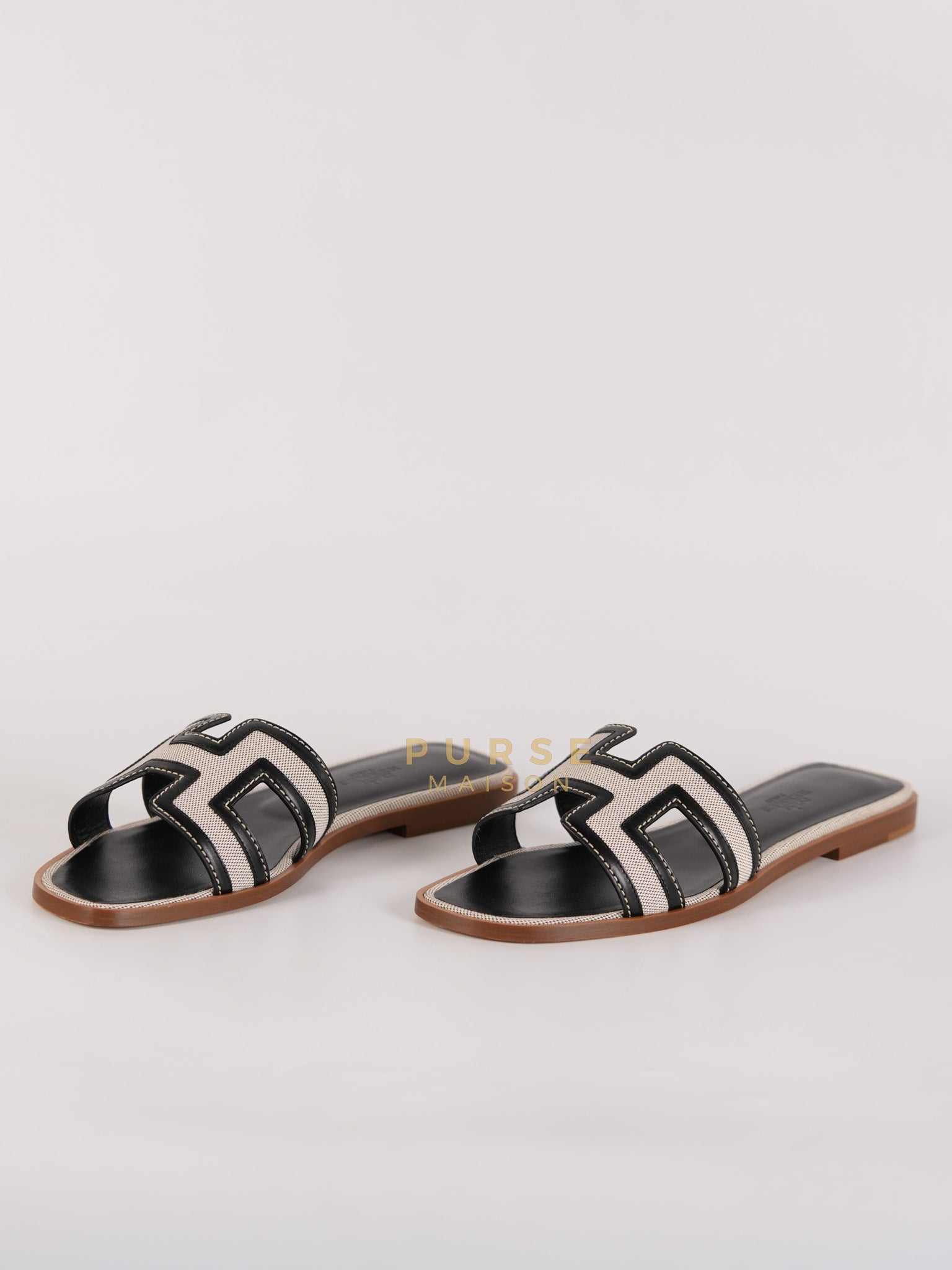 Oran Canvas and Calskin Leather Sandals Size 37 EU (23cm) | Purse Maison Luxury Bags Shop