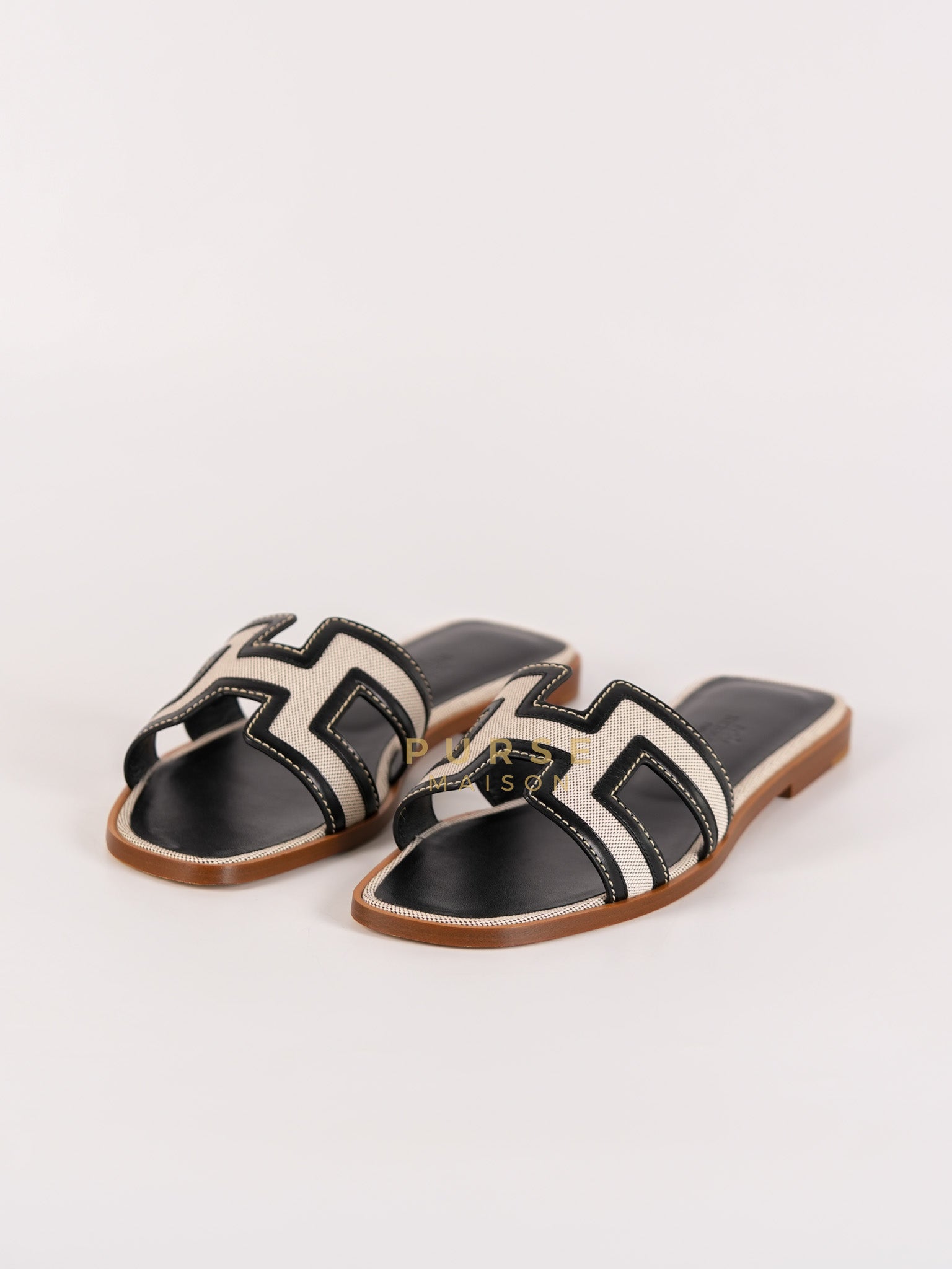 Oran Canvas and Calskin Leather Sandals Size 37 EU (23cm) | Purse Maison Luxury Bags Shop