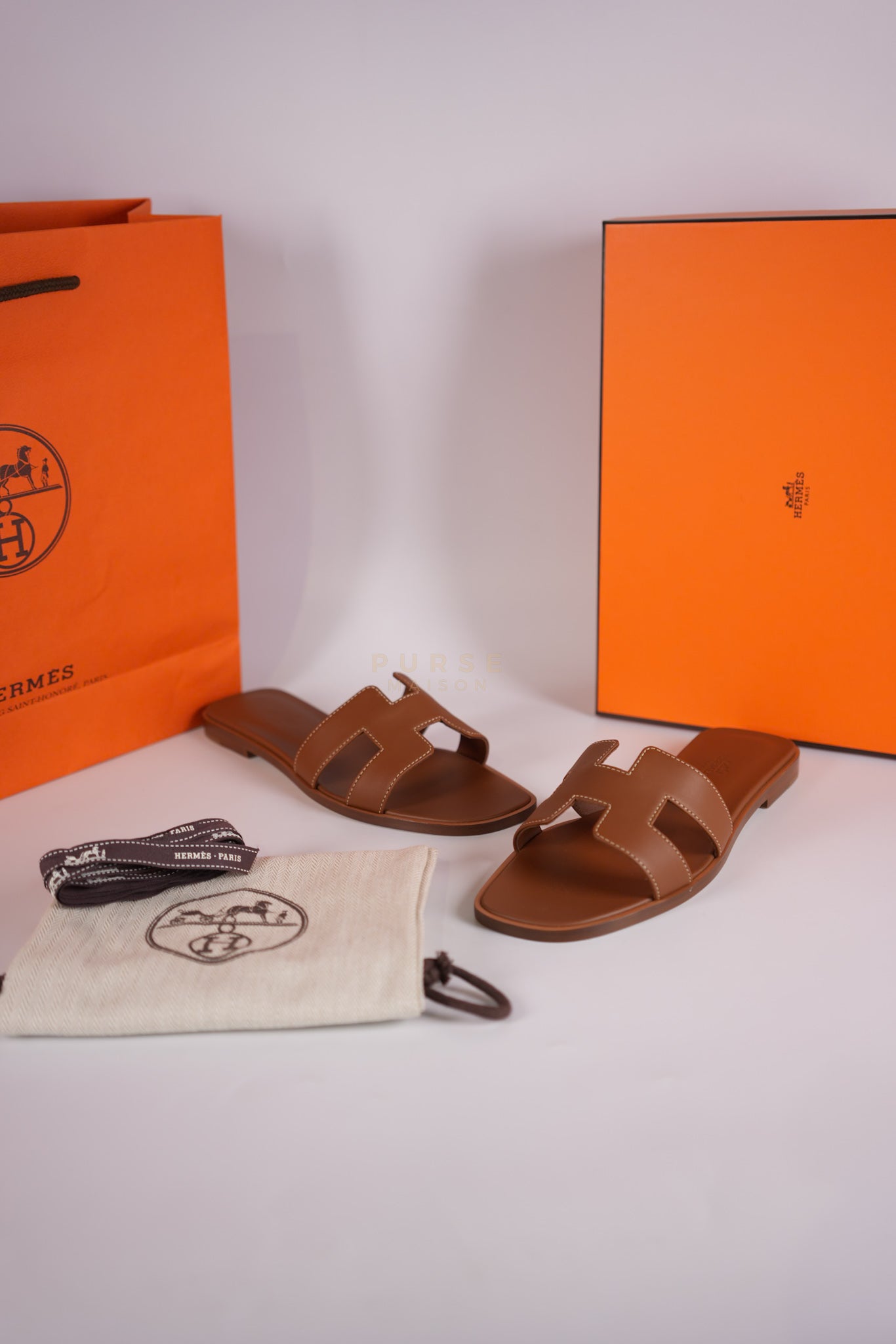 Oran Gold in Swift Leather Sandals Size 36.5 (22.5 cm) | Purse Maison Luxury Bags Shop