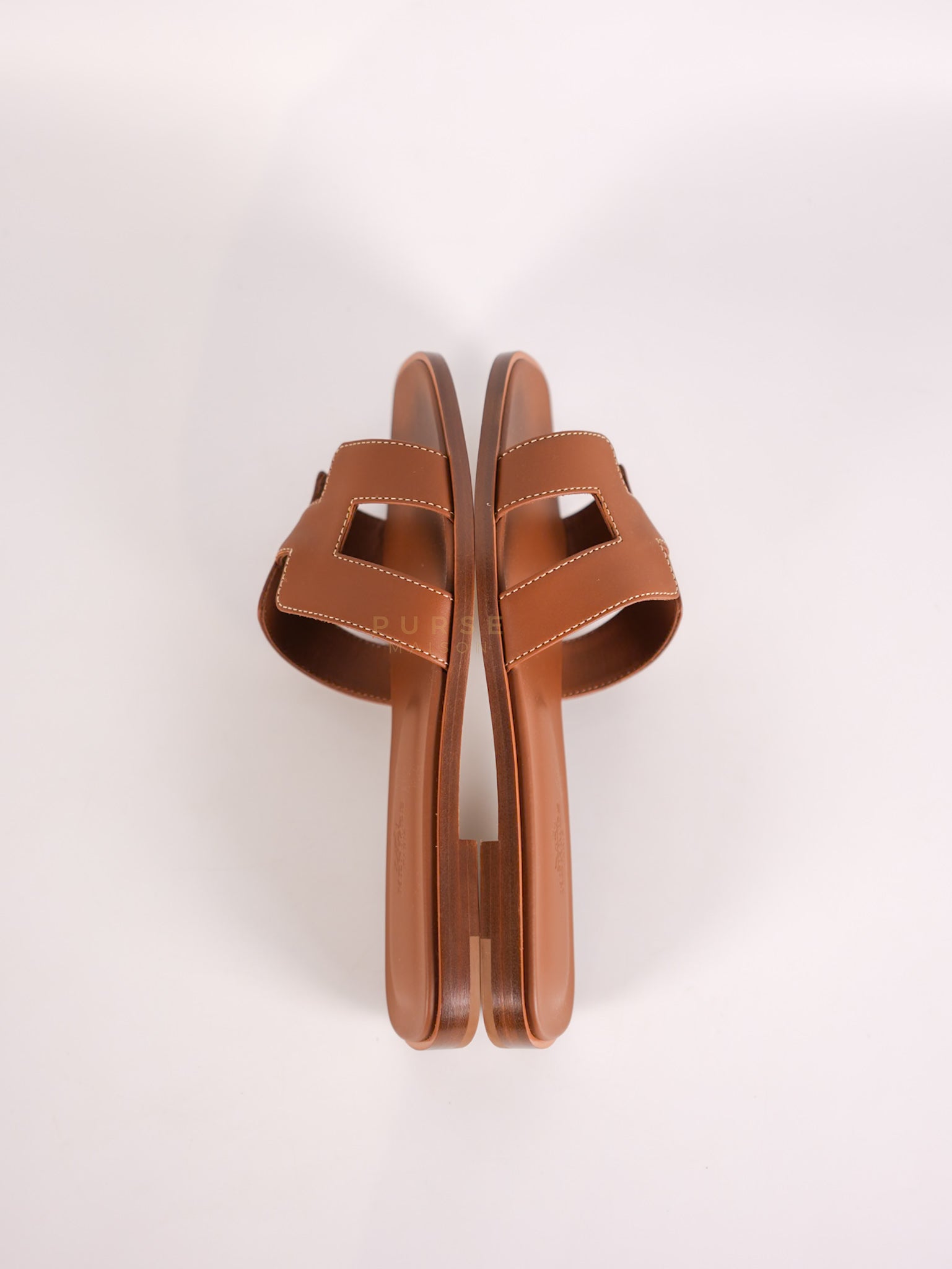 Oran Gold in Swift Leather Sandals Size 36.5 (22.5 cm) | Purse Maison Luxury Bags Shop