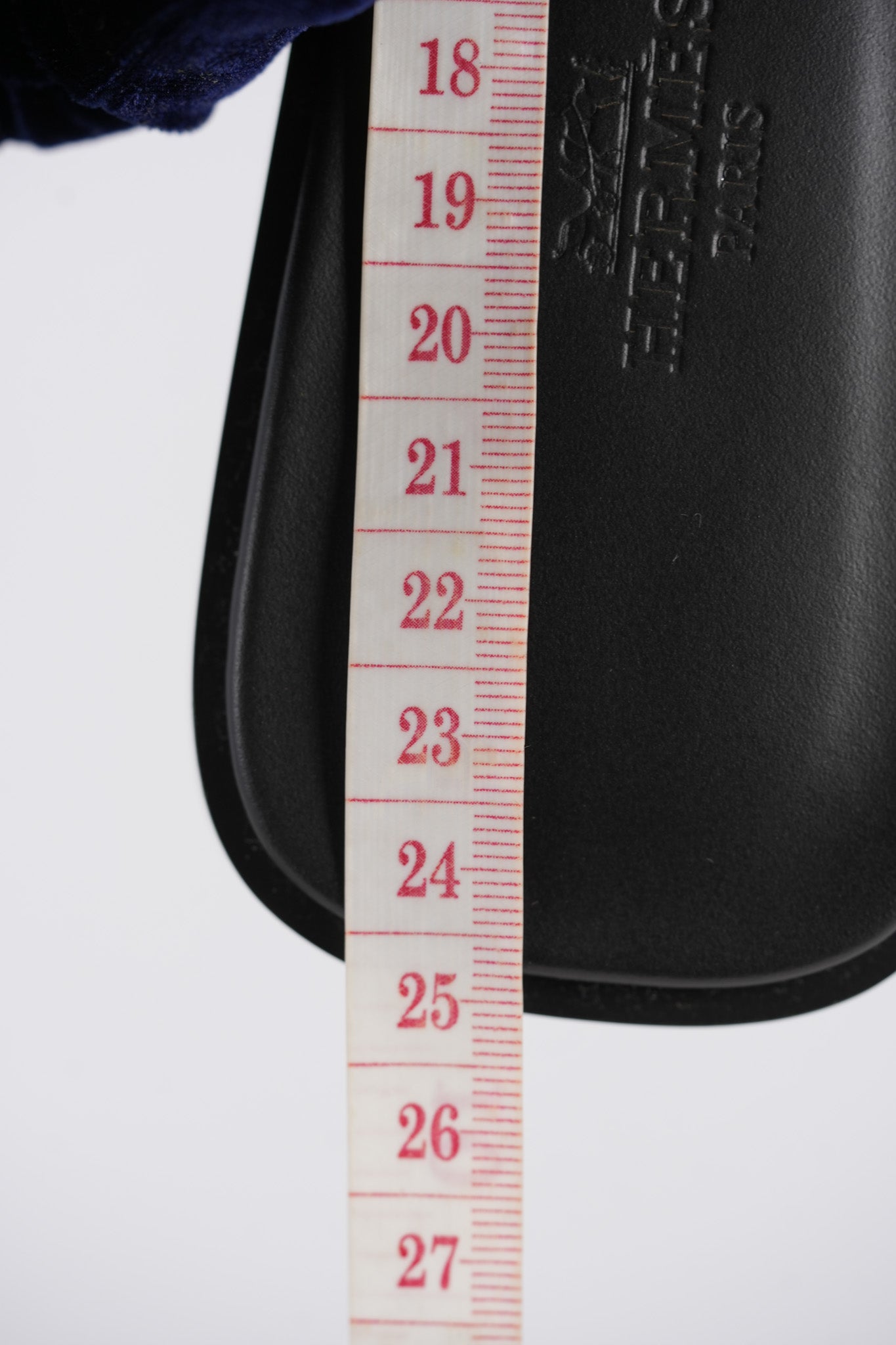 Oran in Black Panoplie Equestre Embroidered Calfskin Size 38EU (24cm) | Purse Maison Luxury Bags Shop