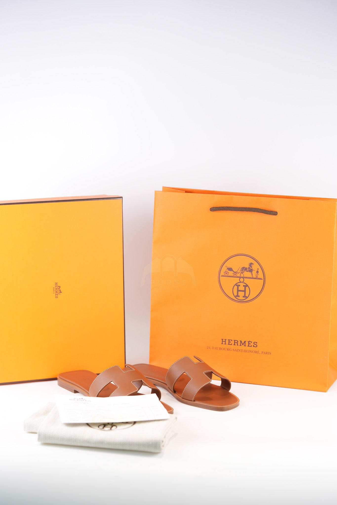 Oran in Gold Box Calfskin Leather Size 37 | Purse Maison Luxury Bags Shop