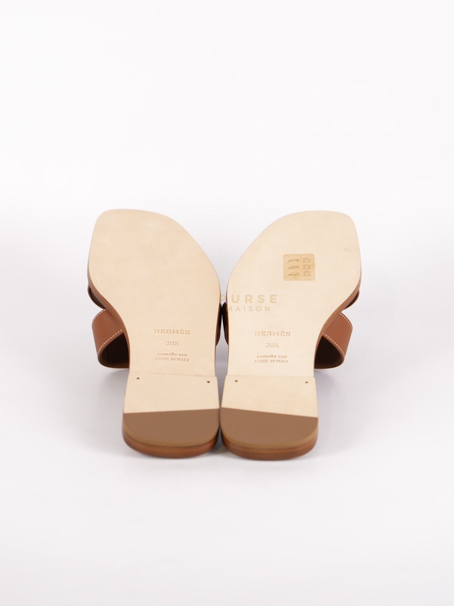 Oran in Gold Swift Leather Sandals Size 38.5 EU (24cm) | Purse Maison Luxury Bags Shop