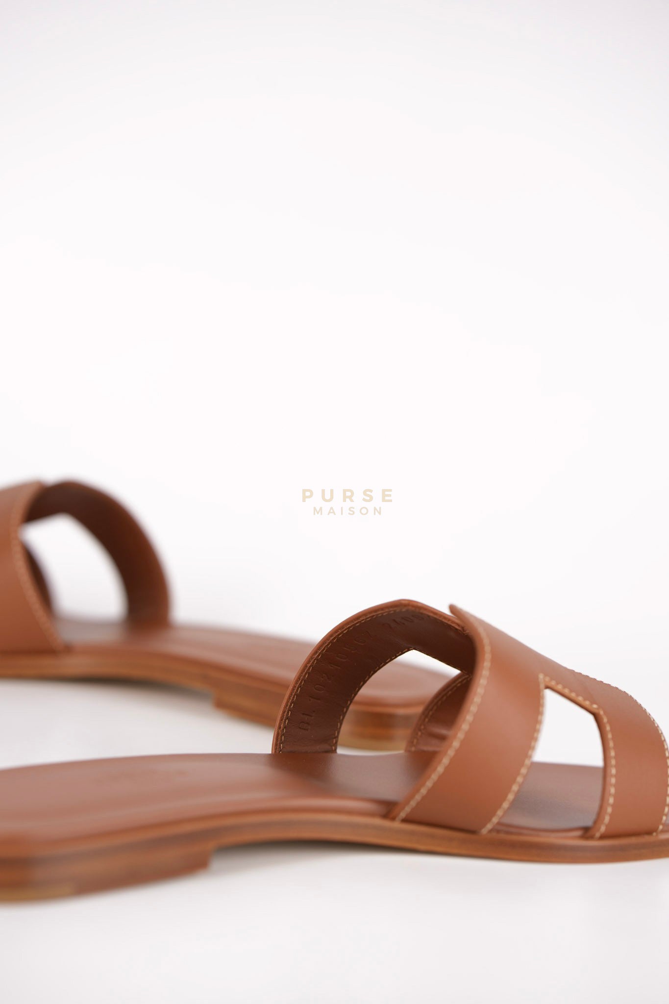Oran in Gold Swift Leather Sandals Size 38.5 EU (24cm) | Purse Maison Luxury Bags Shop