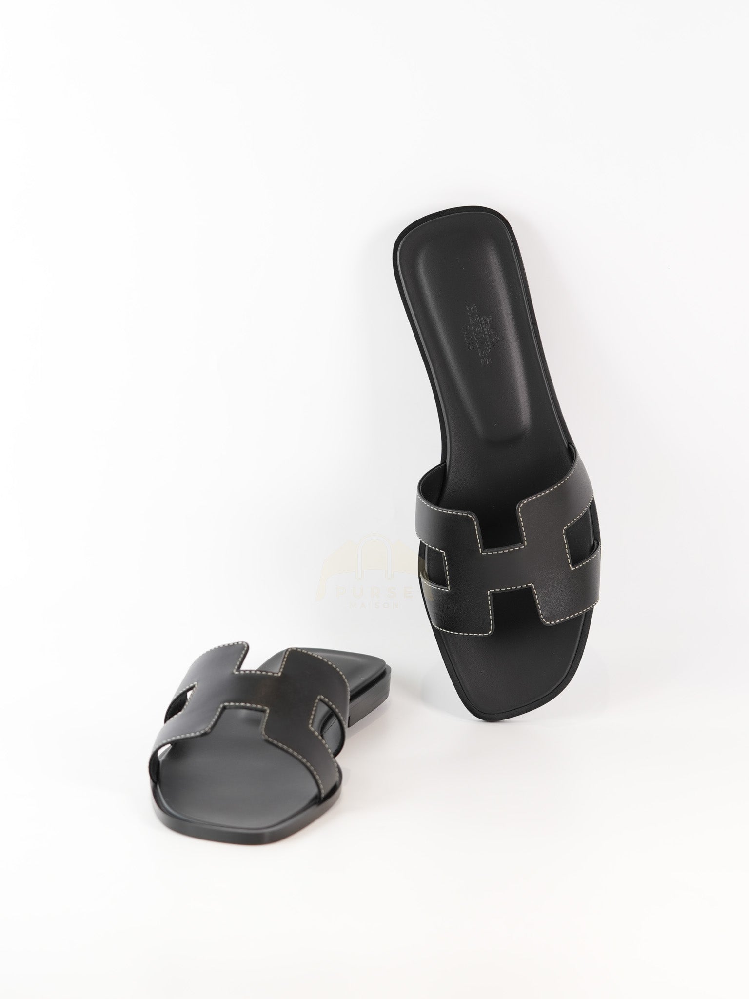 Oran in Noir/Black Box Calfskin Leather Size 37 | Purse Maison Luxury Bags Shop