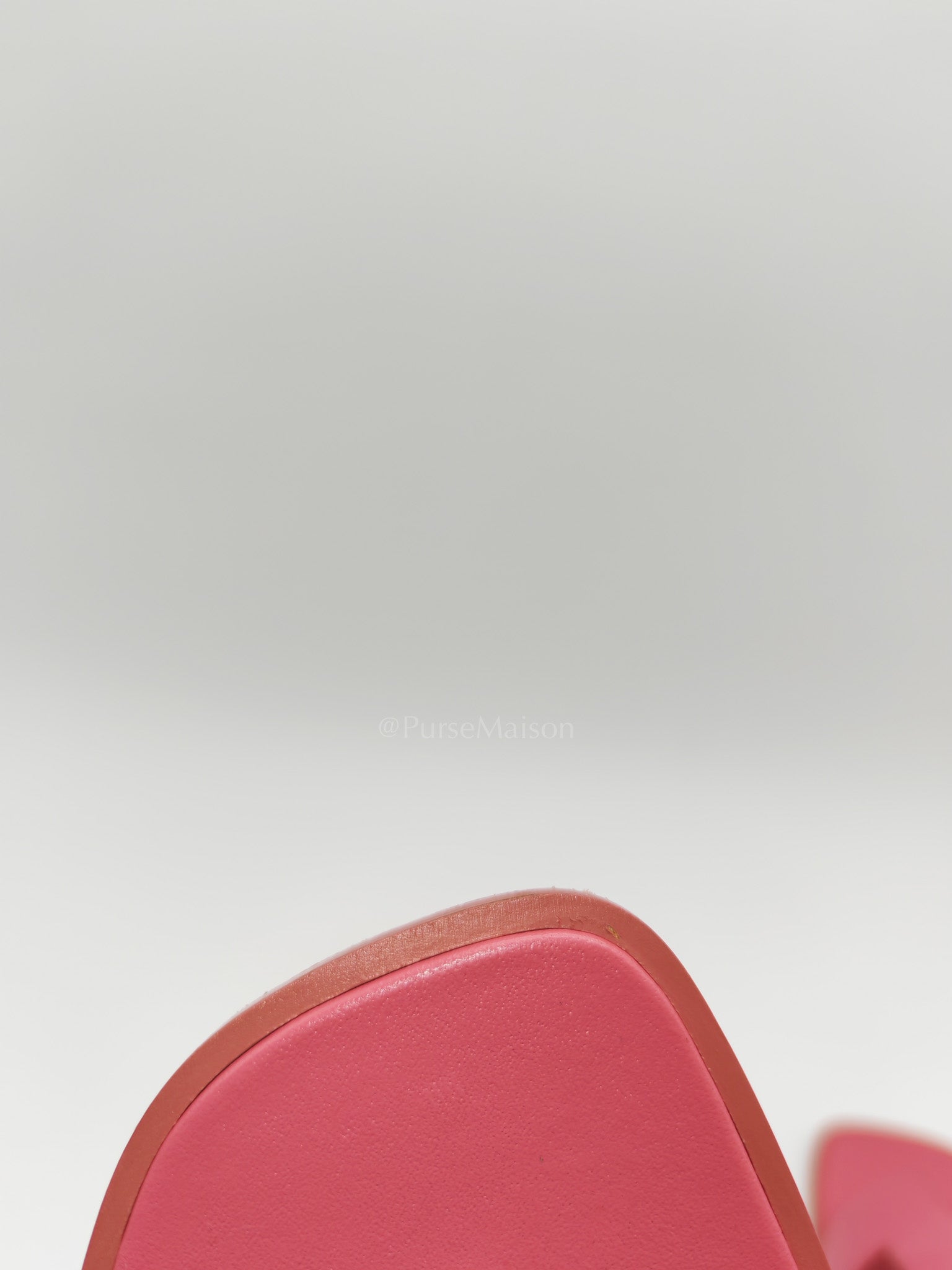 Oran Sandals in Pink Swift Leather Size 36.5 EU (23 cm) | Purse Maison Luxury Bags Shop