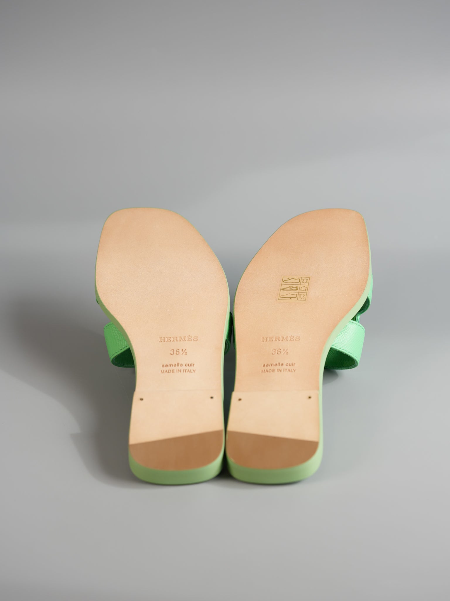 Oran Vert Sandals Size 36.5 EU (23.5cm) | Purse Maison Luxury Bags Shop