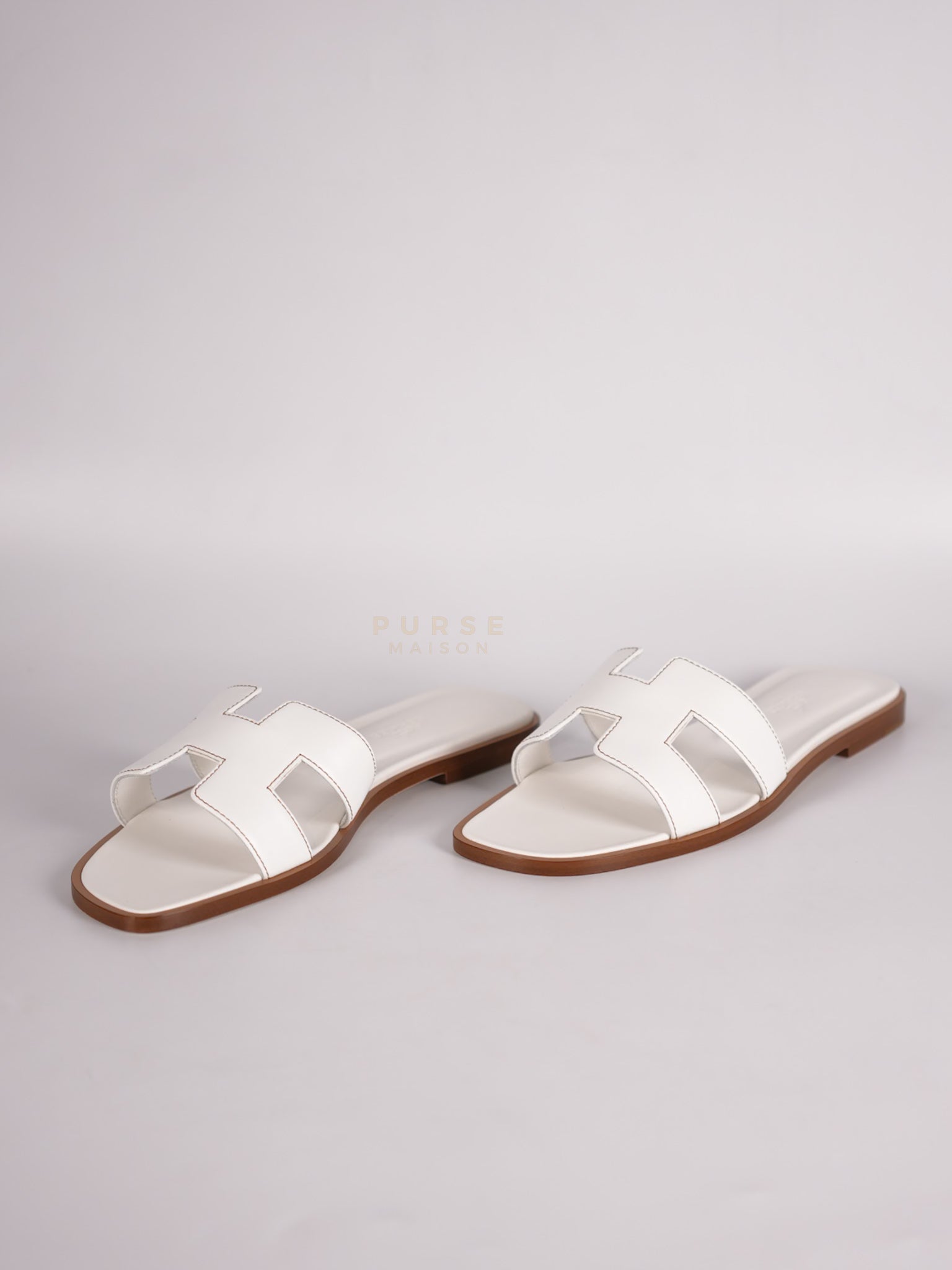 Oran White in Swift Leather Sandals Size 36.5 EU (22.5 cm) | Purse Maison Luxury Bags Shop