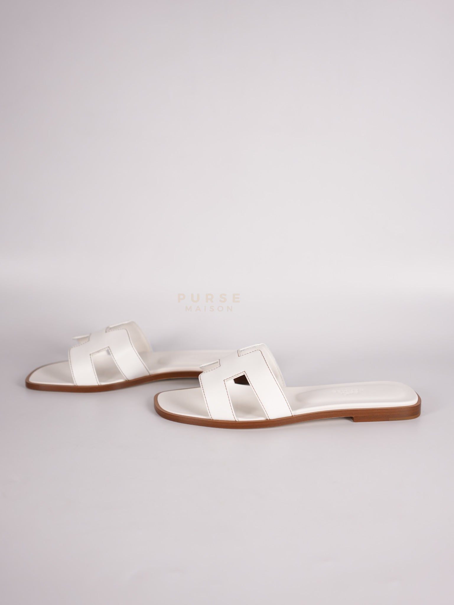 Oran White in Swift Leather Sandals Size 36.5 EU (22.5 cm) | Purse Maison Luxury Bags Shop