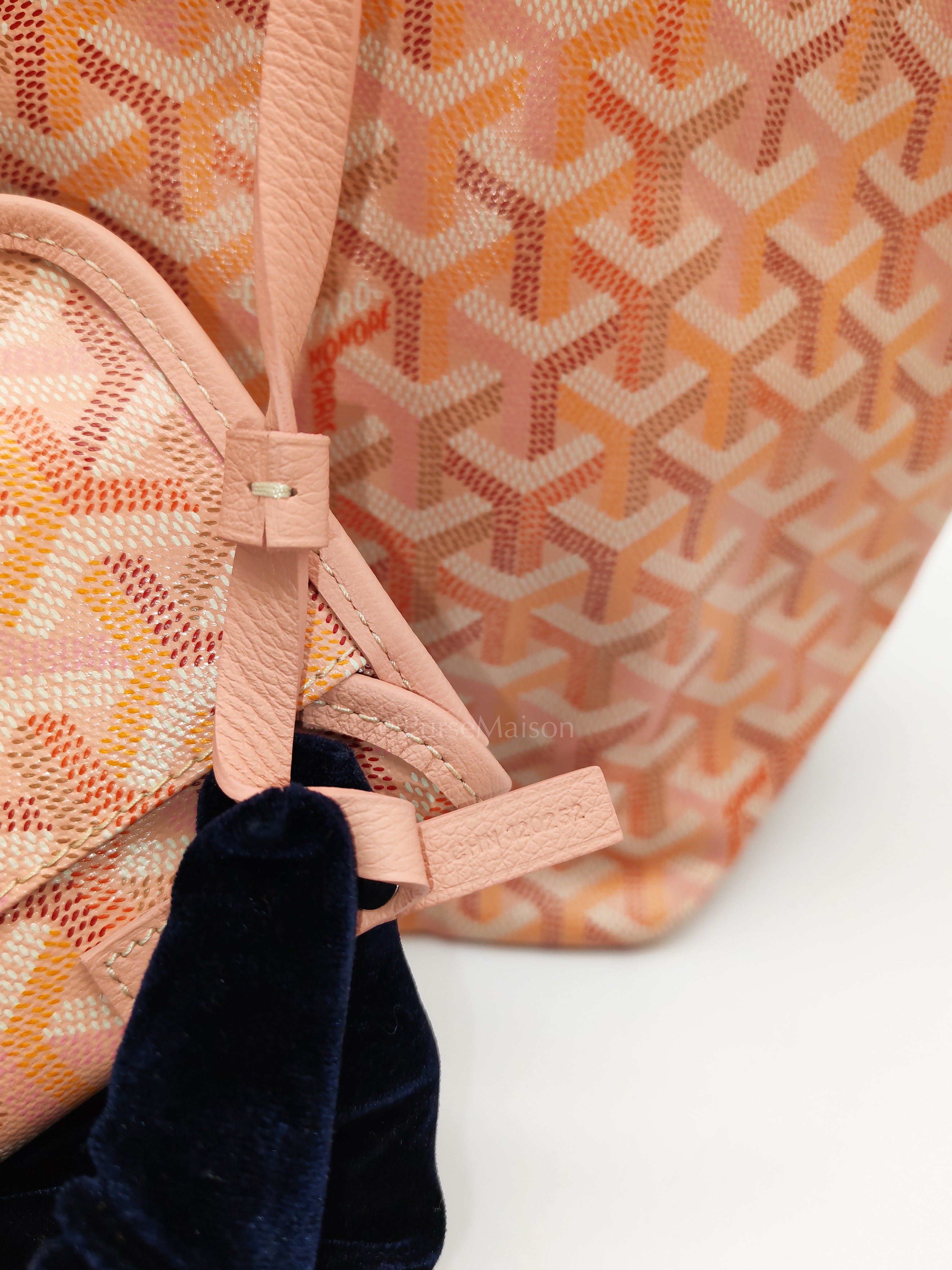 Saint Louis PM Powder Pink with Croc Universel Clip Charm in Goyardine Canvas Tote Bag (Limited Edition)