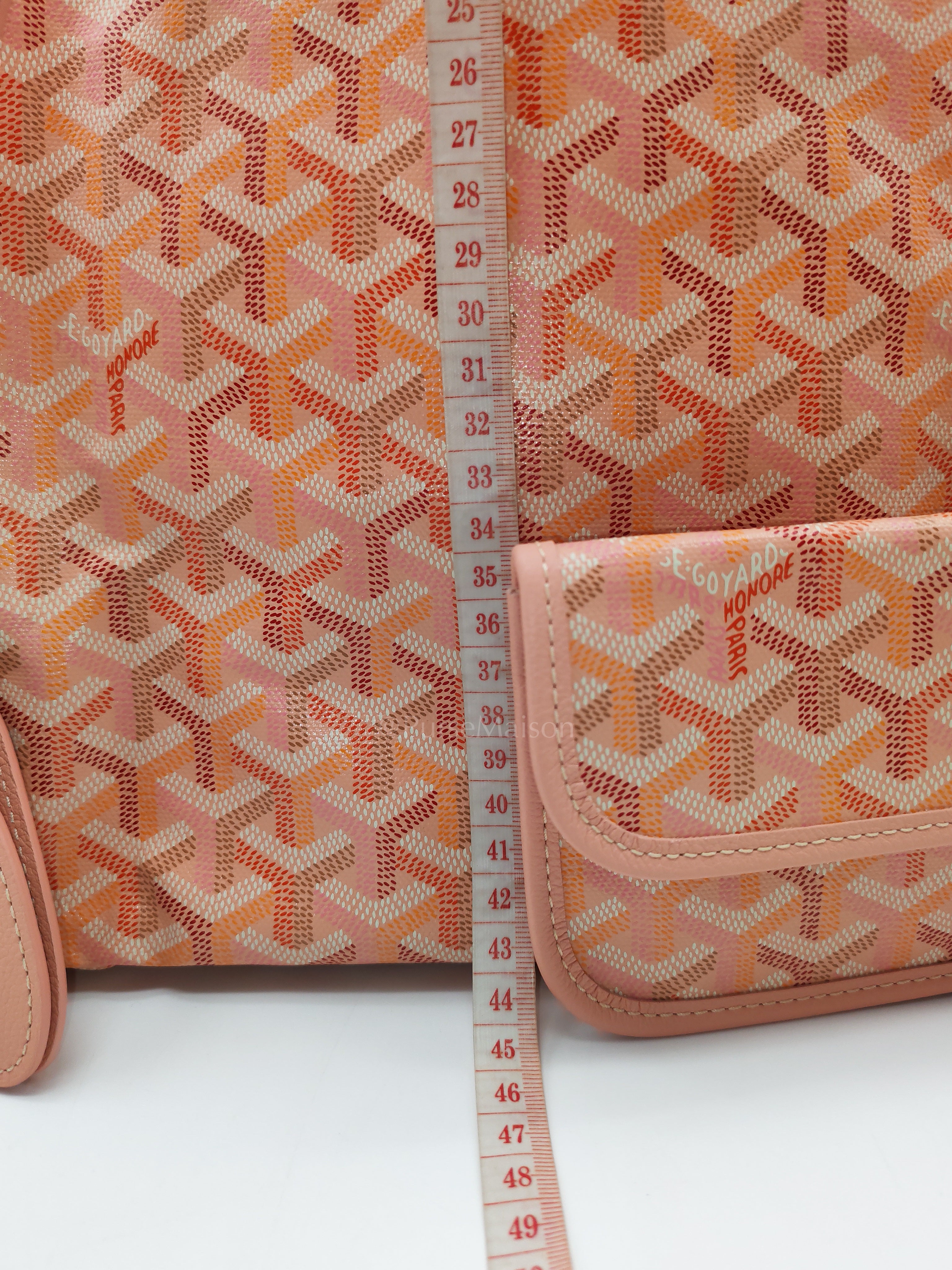 Saint Louis PM Powder Pink with Croc Universel Clip Charm in Goyardine Canvas Tote Bag (Limited Edition)