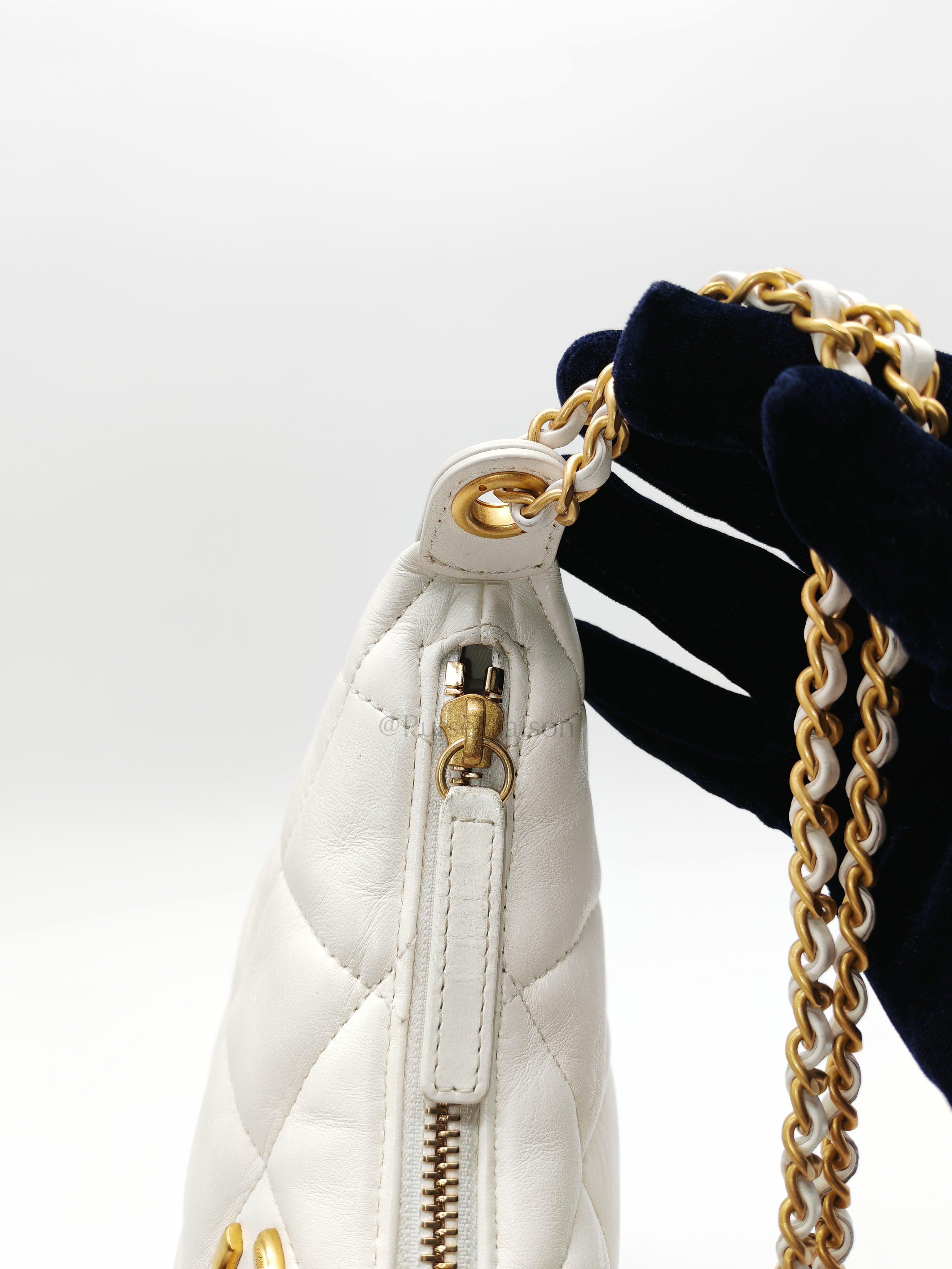 Hobo Bag in White Lambskin Leather and Aged Gold Hardware (Microchip)