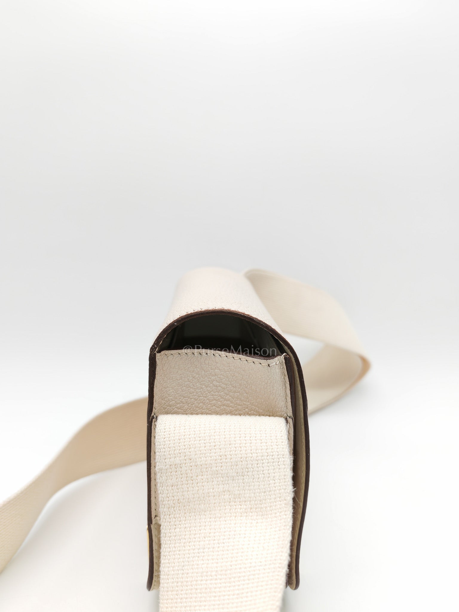 Geta in Nata Chevre Mysore Leather & Gold Hardware Stamp B (2023)