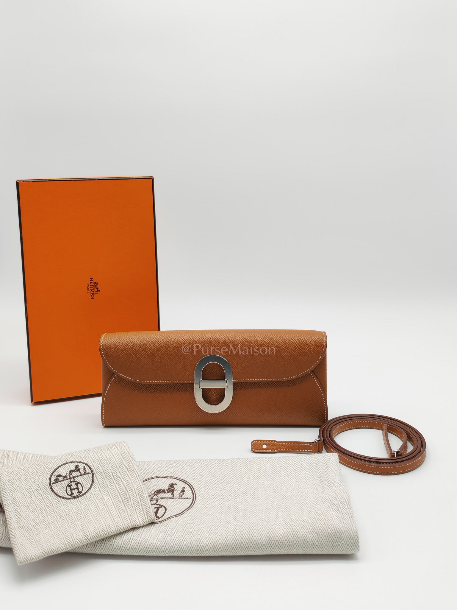 Maillon Wallet To Go in Gold Epsom Leather & Palladium Hardware Stamp B (2023)