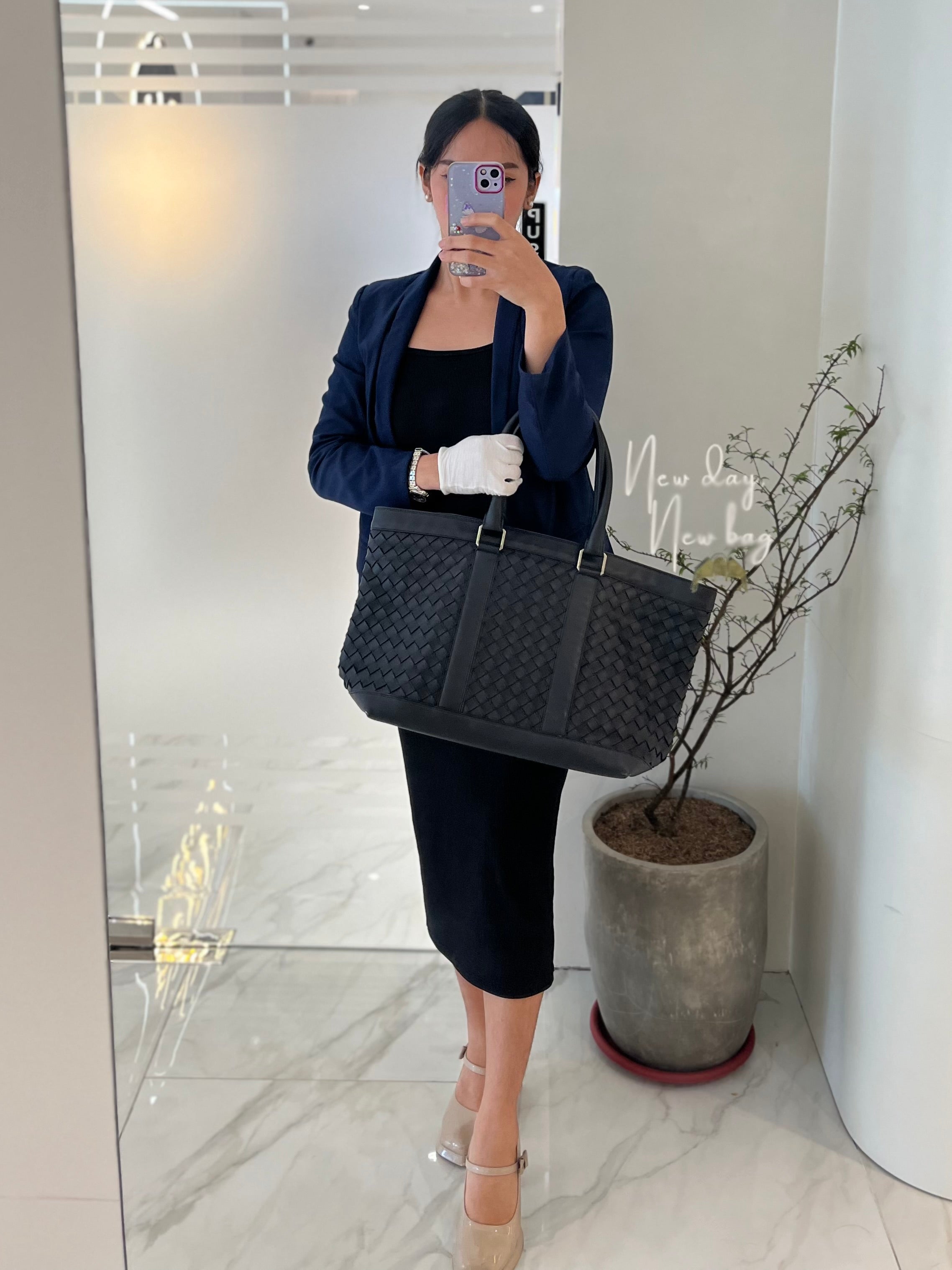 Overnight Tote in Black Nappa Intrecciato Leather | Purse Maison Luxury Bags Shop