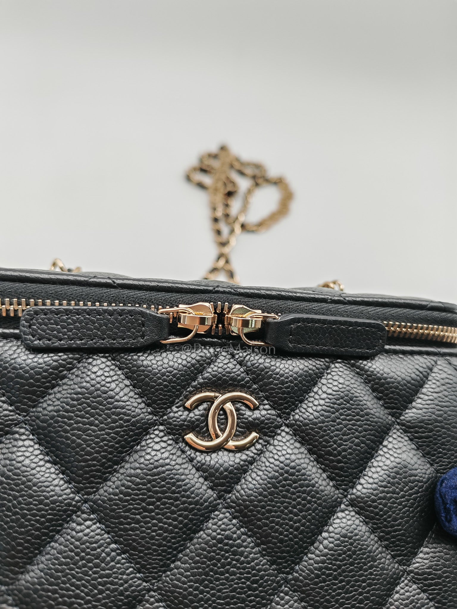 Vanity Case Small in Black Caviar Leather Light Gold Hardware (Series 31)