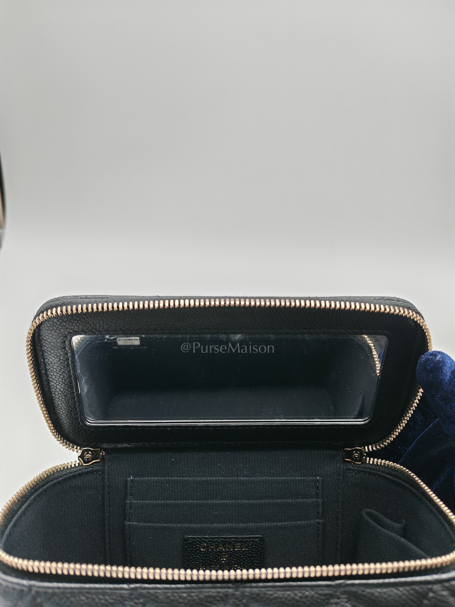 Vanity Case Small in Black Caviar Leather Light Gold Hardware (Series 31)