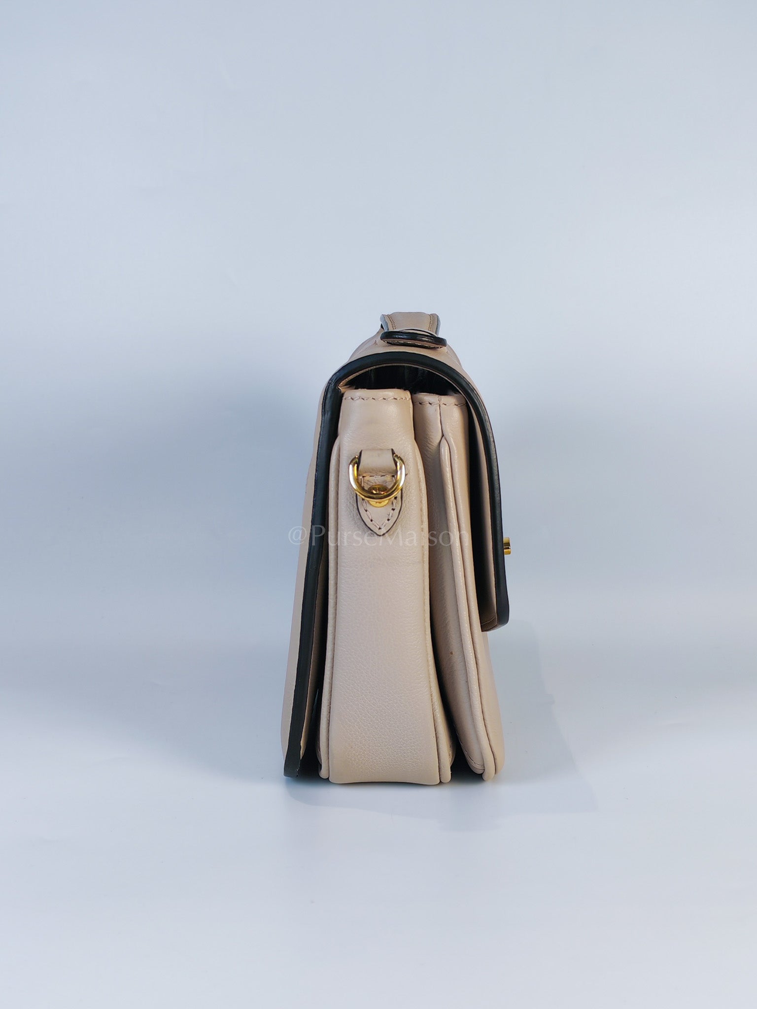 Oxford Lock Me Greige in Grained Calfskin Leather Crossbody Bag (Microchip) | Purse Maison Luxury Bags Shop