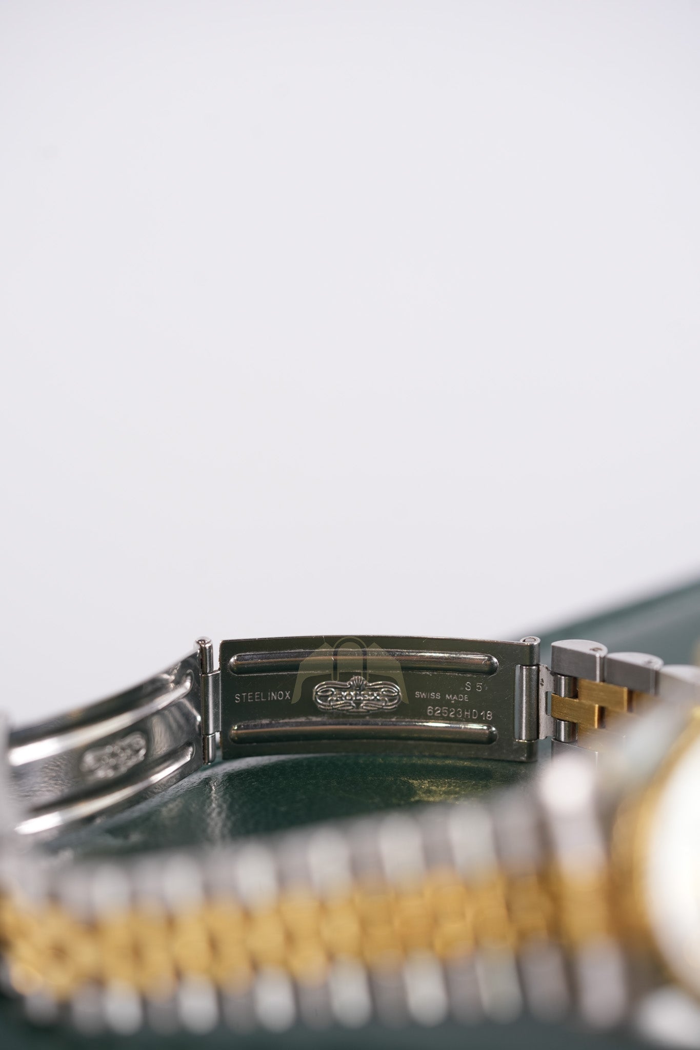 Oyster Perpetual Datejust in Two Tone 33mm with Diamonds Watch for Women | Purse Maison Luxury Bags Shop