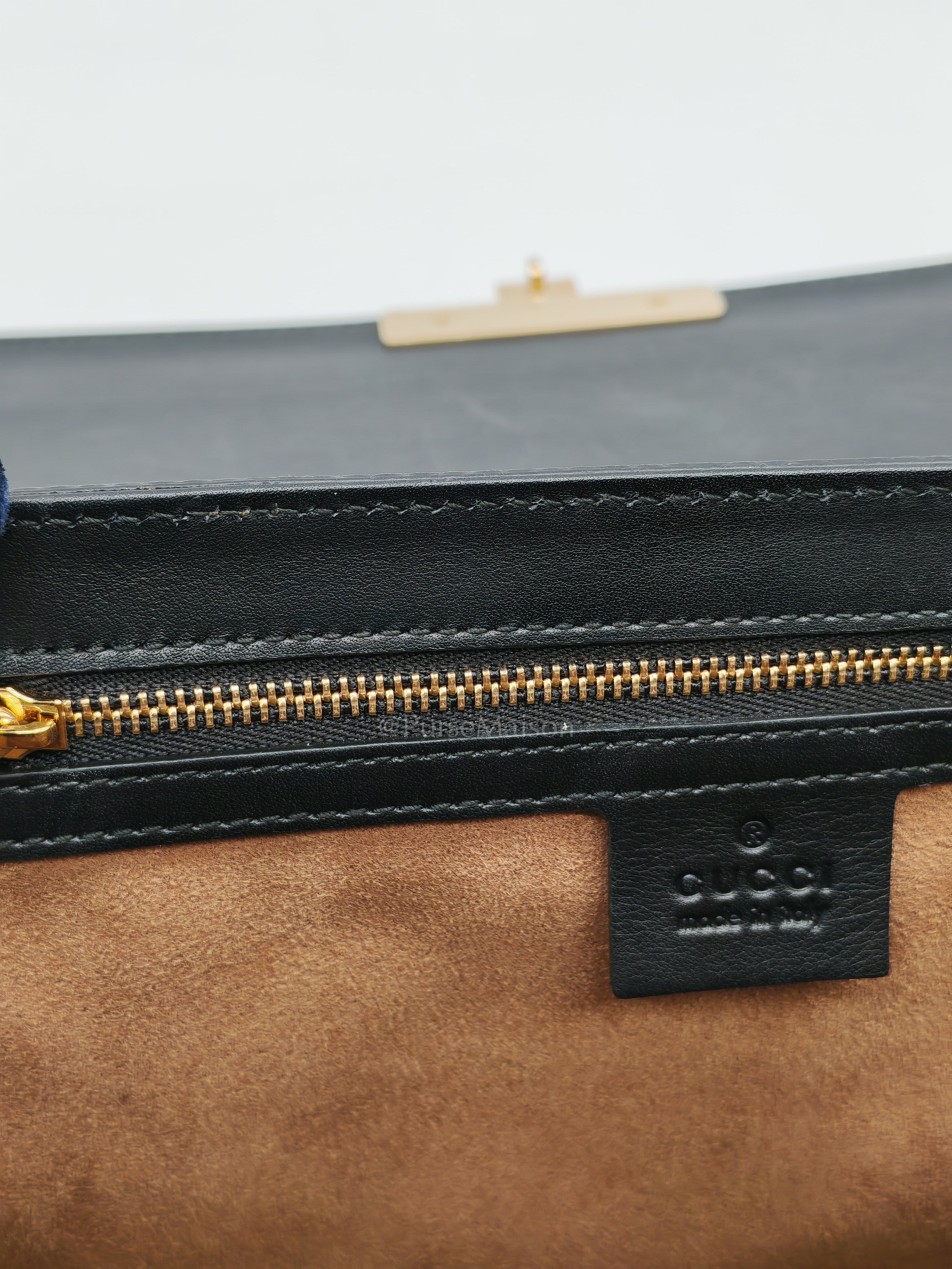 Padlock Shoulder Bag Medium in GG Supreme Canvas & Gold Hardware | Purse Maison Luxury Bags Shop