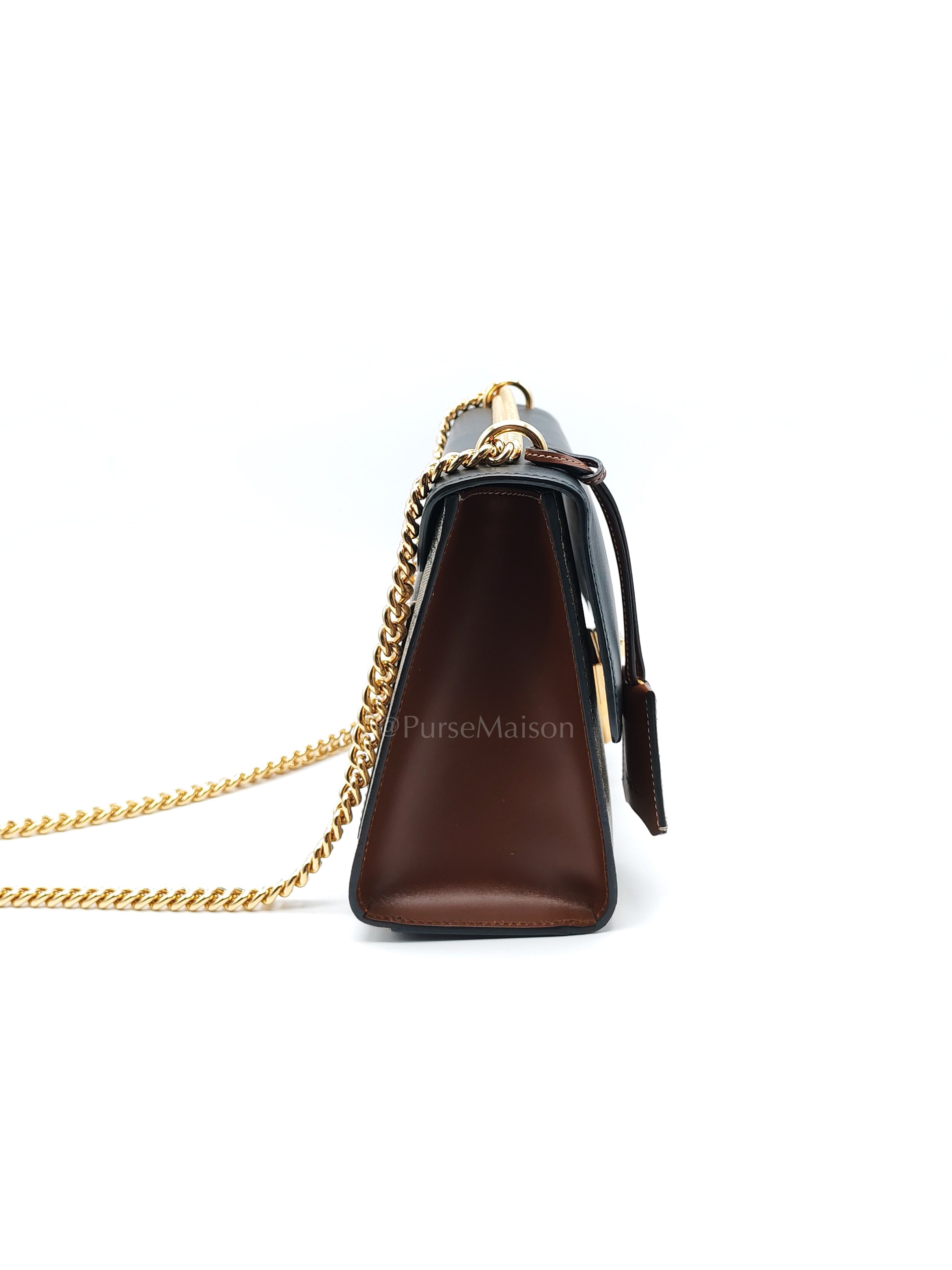 Padlock Shoulder Bag Medium in GG Supreme Canvas & Gold Hardware | Purse Maison Luxury Bags Shop