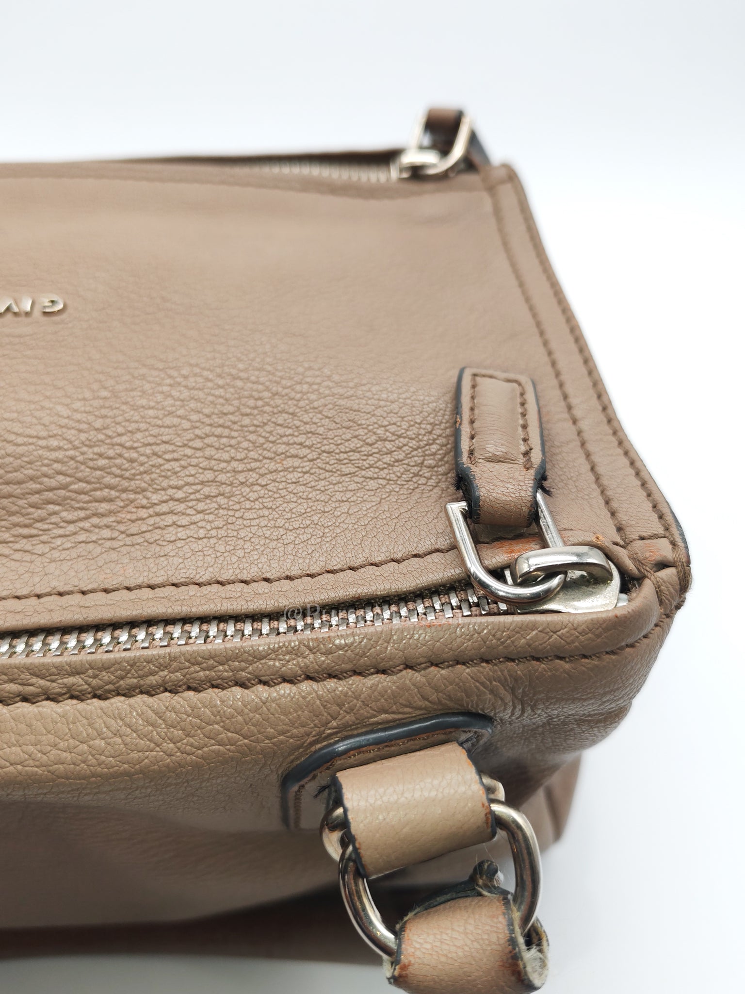 Pandora Small in Grained Goatskin Leather Crossbody Bag | Purse Maison Luxury Bags Shop