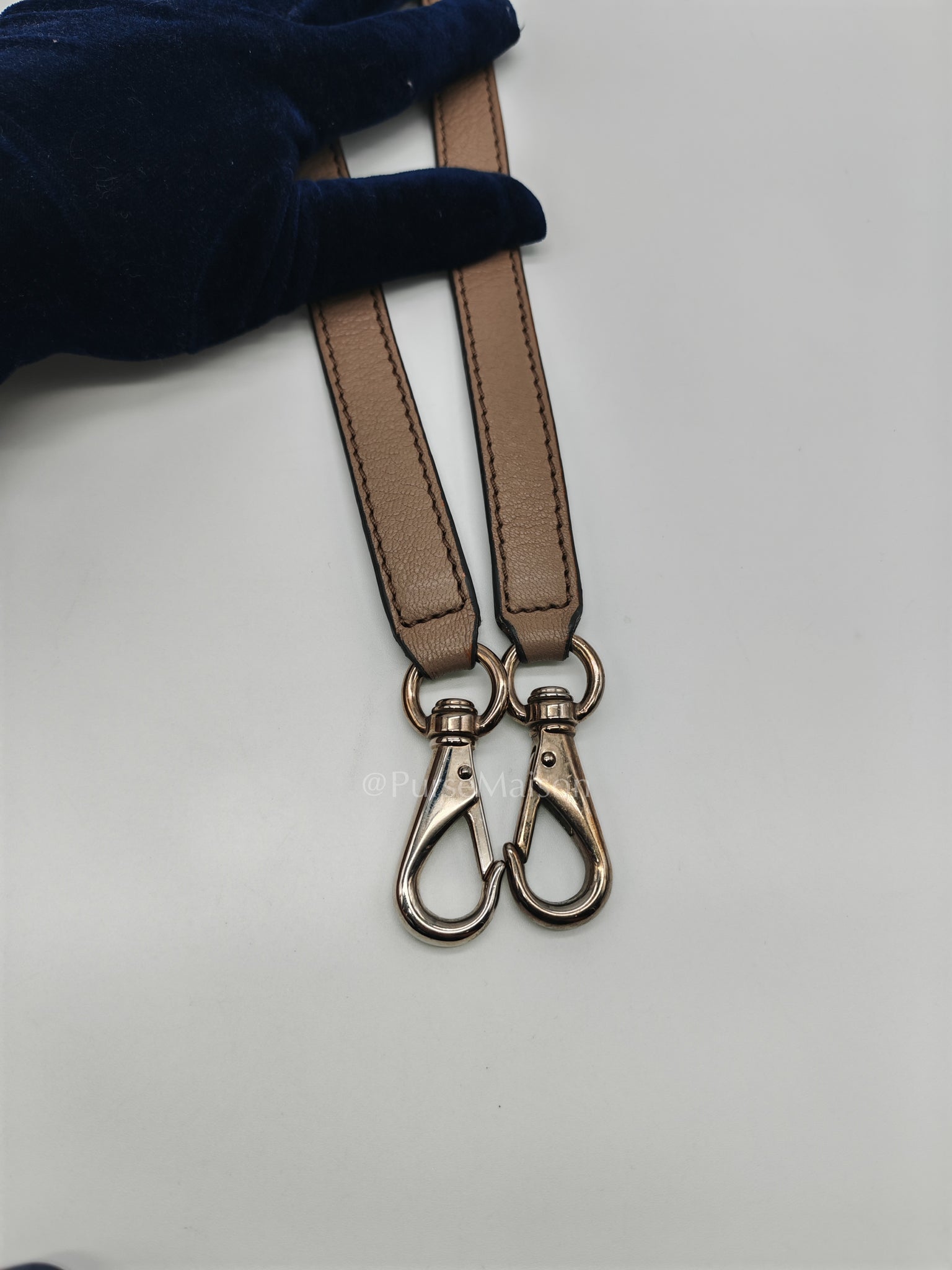 Pandora Small in Grained Goatskin Leather Crossbody Bag | Purse Maison Luxury Bags Shop