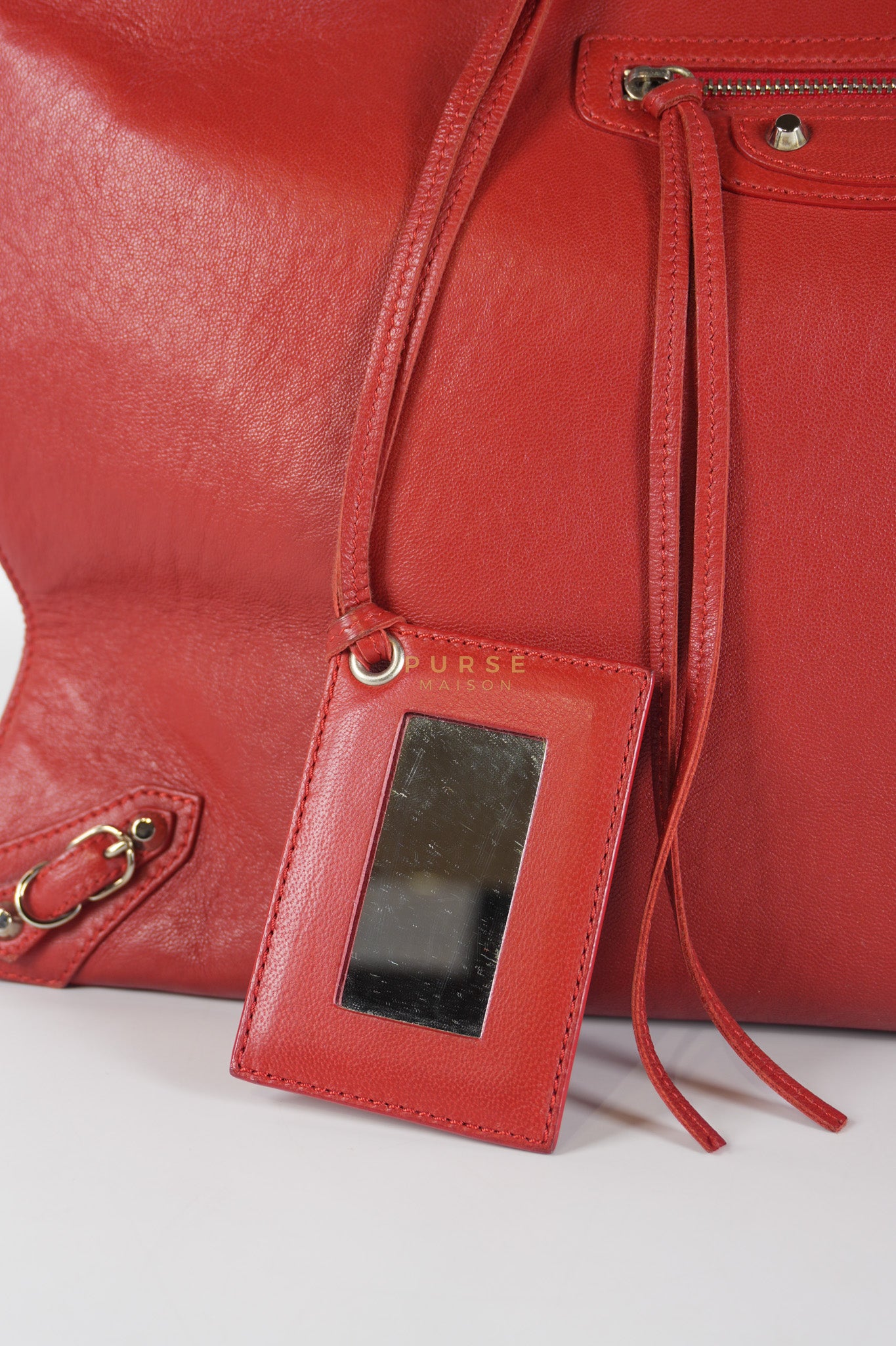 Papier A4 40 in Red Calfskin Leather Tote Bag | Purse Maison Luxury Bags Shop