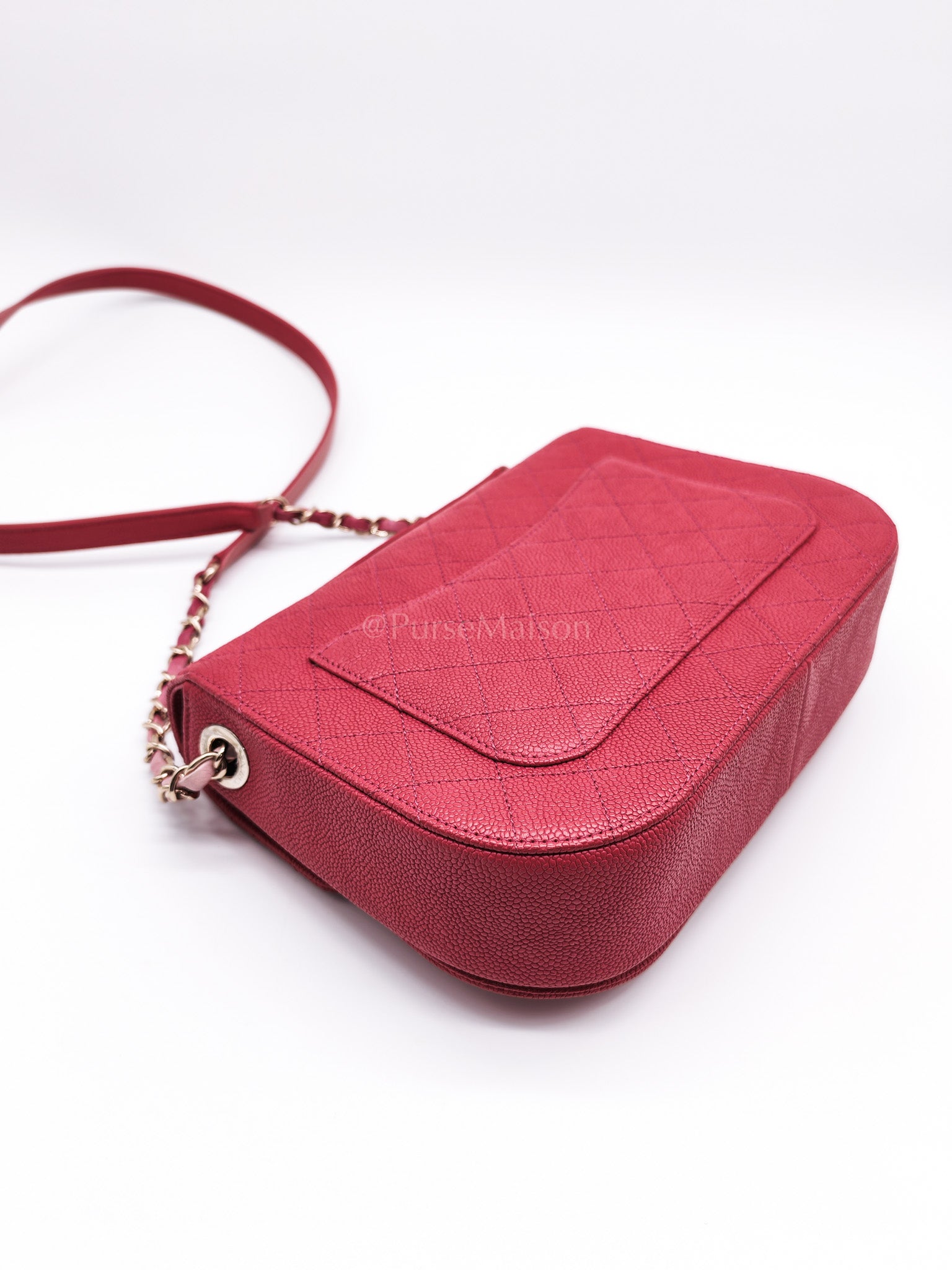 Paris-Cuba Thread Around Flap in Red Cavial Leather and Light Gold Hardware Series 25 | Purse Maison Luxury Bags Shop
