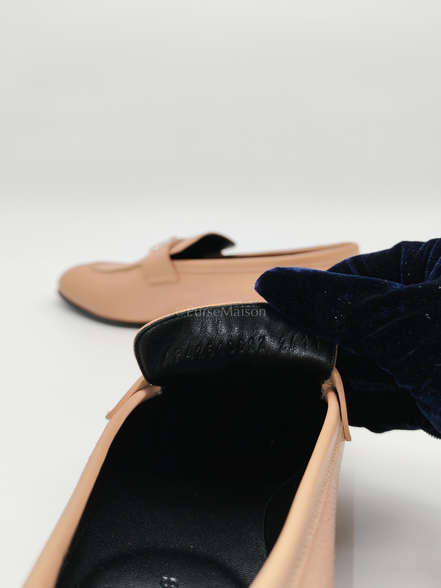 Paris Loafers Chevre Beige Size 39.5 EU (26 cm) | Purse Maison Luxury Bags Shop