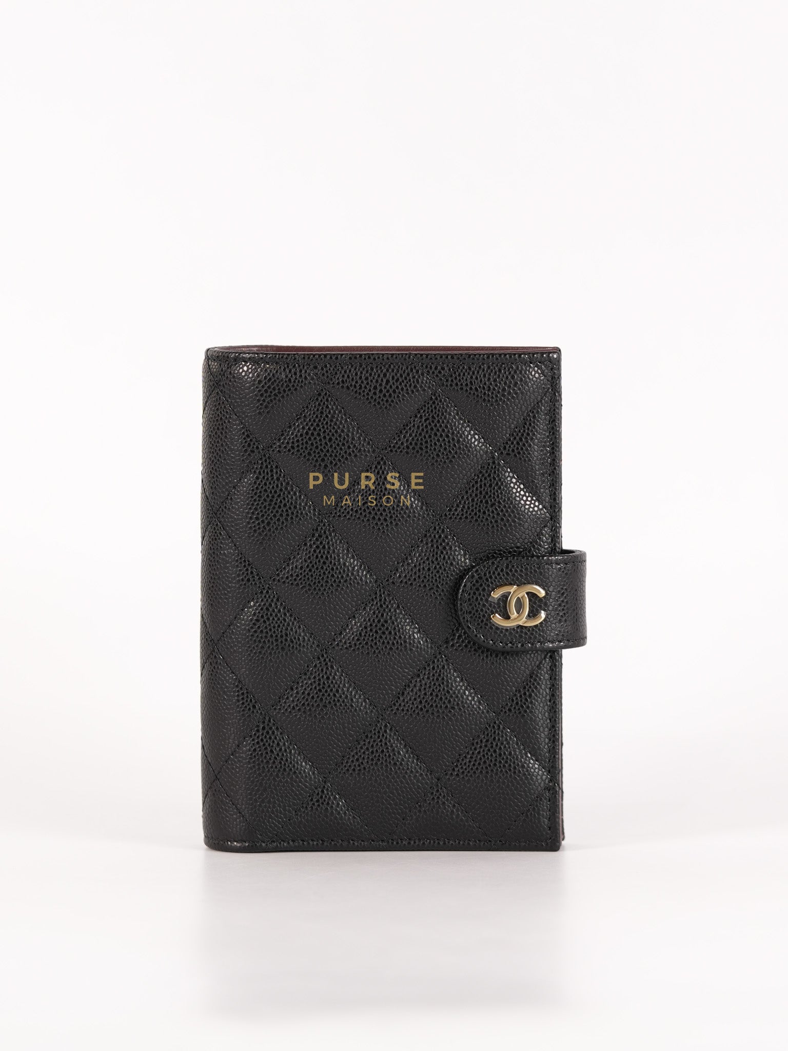 Passport Holder Black in Caviar Leather and Gold Hardware (Microchip)