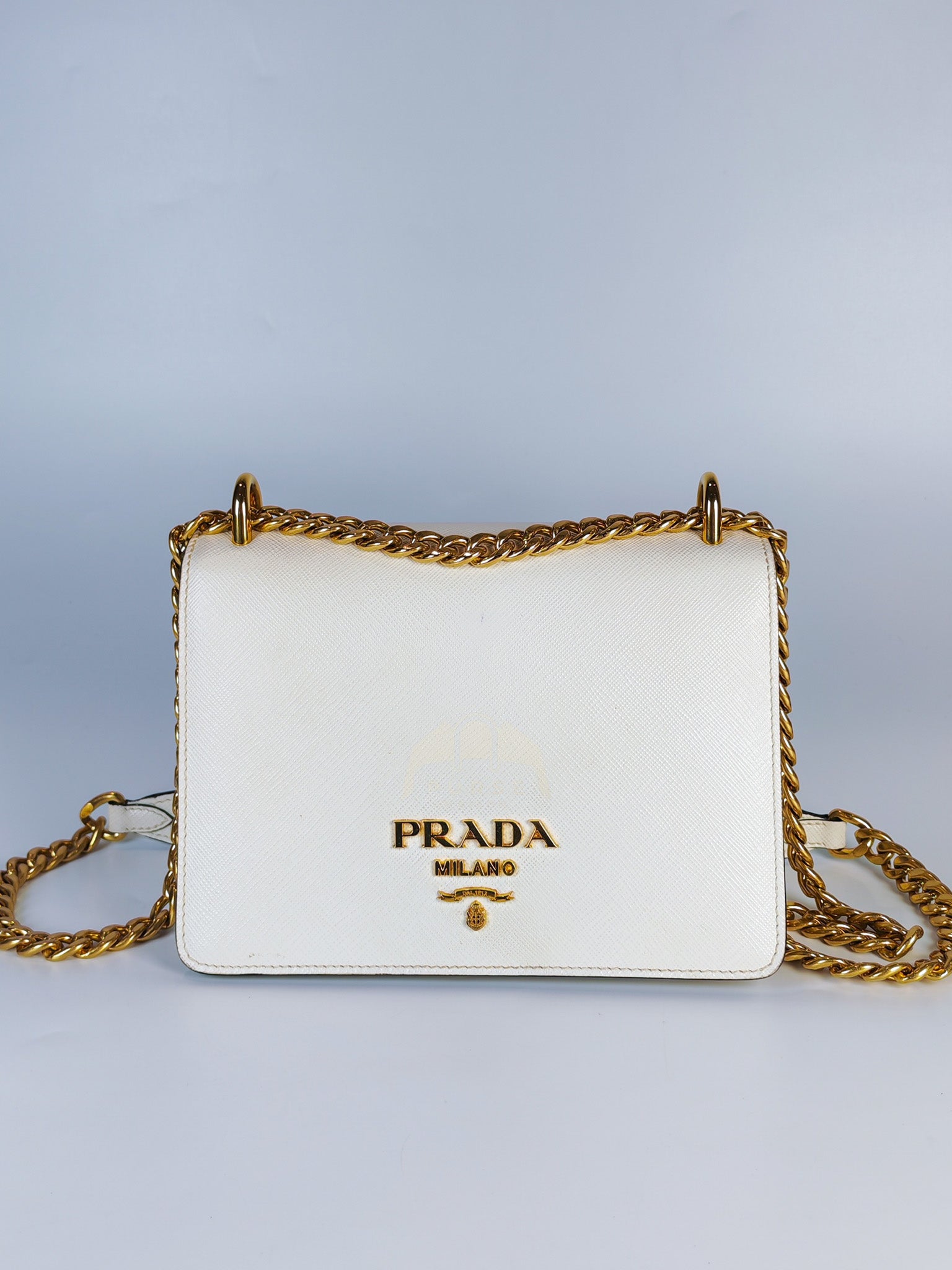 Pattina in Bianco Saffiano Leather Chain Shoulder Bag | Purse Maison Luxury Bags Shop