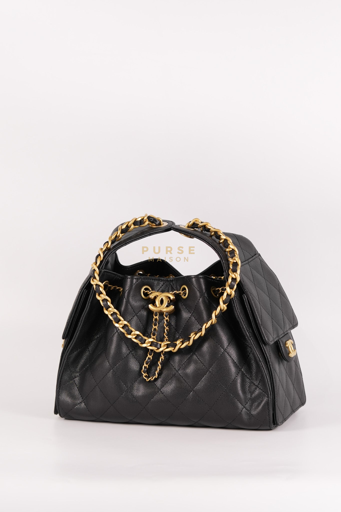 25 Small Hobo Tote Bag in Black Caviar Leather & Aged Gold Hardware (Microchip: E5****49)