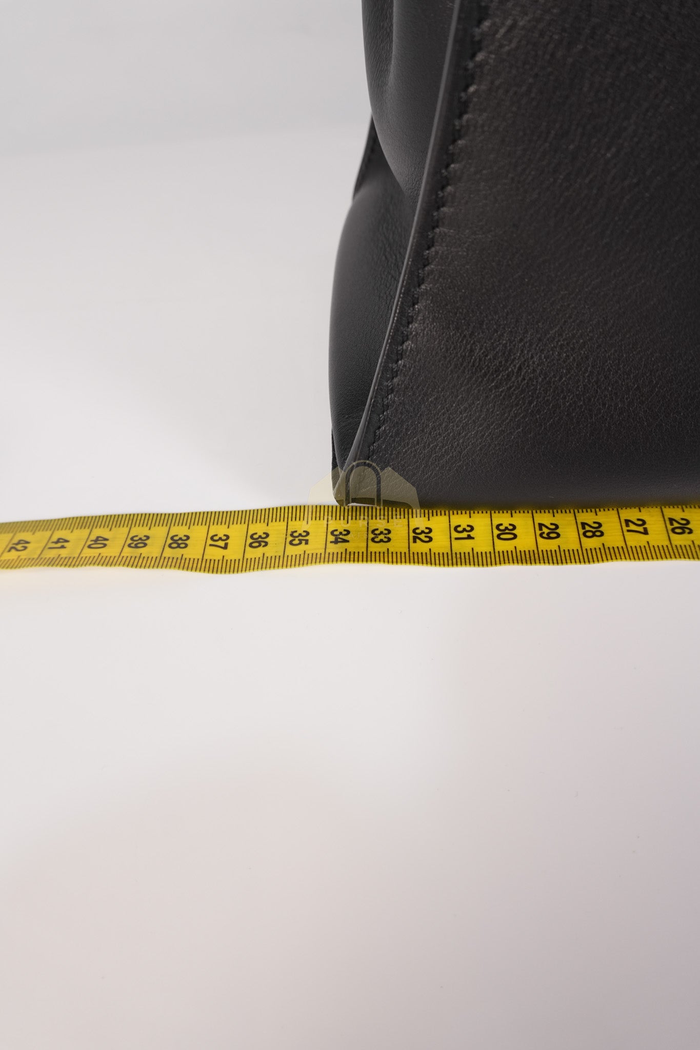 Peekaboo Hand Bag Medium in Black Shiny Calfskin Leather | Purse Maison Luxury Bags Shop